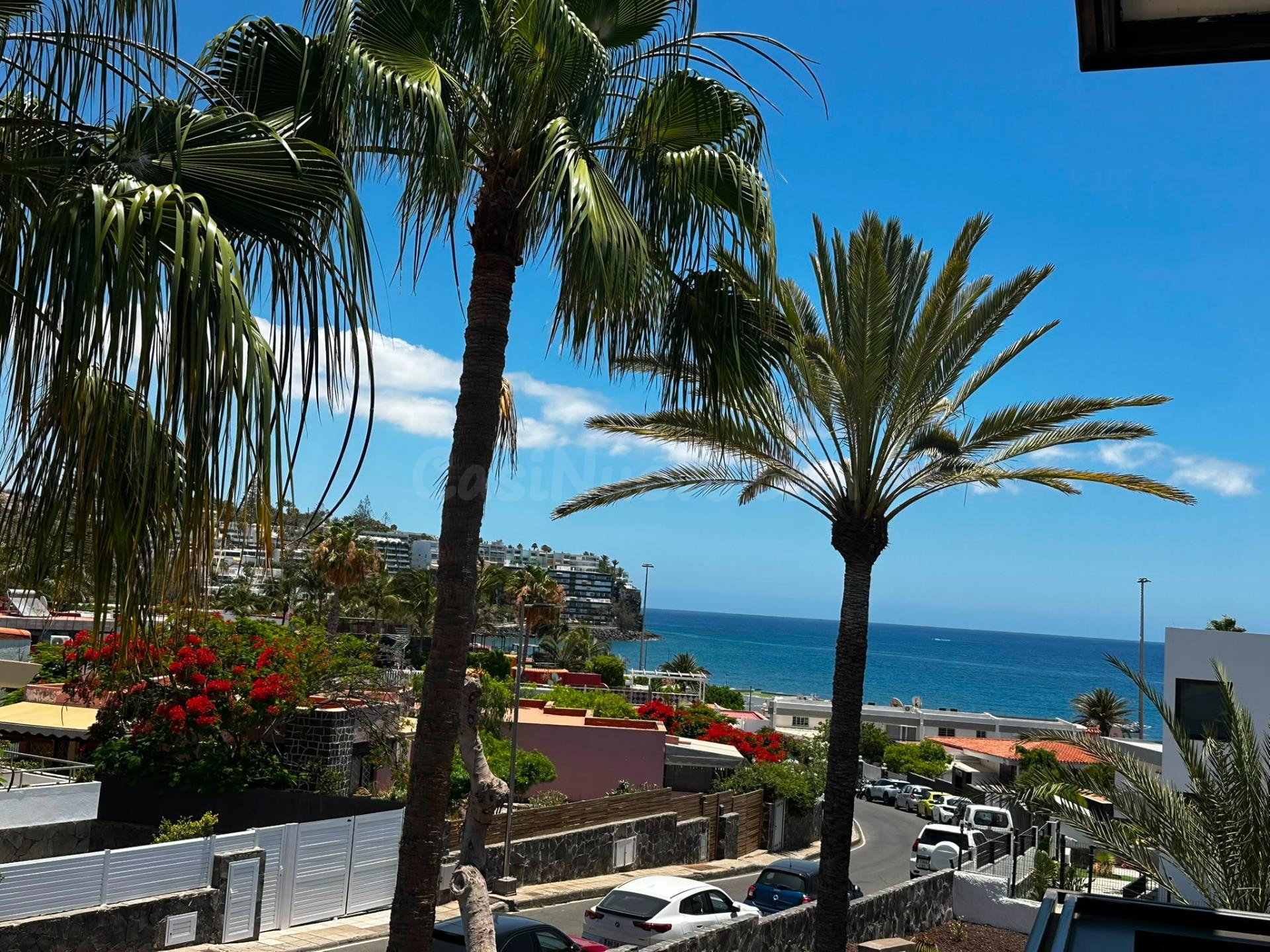 Gran apartamento en San Agustin, con vistas al mar. - foto 2
