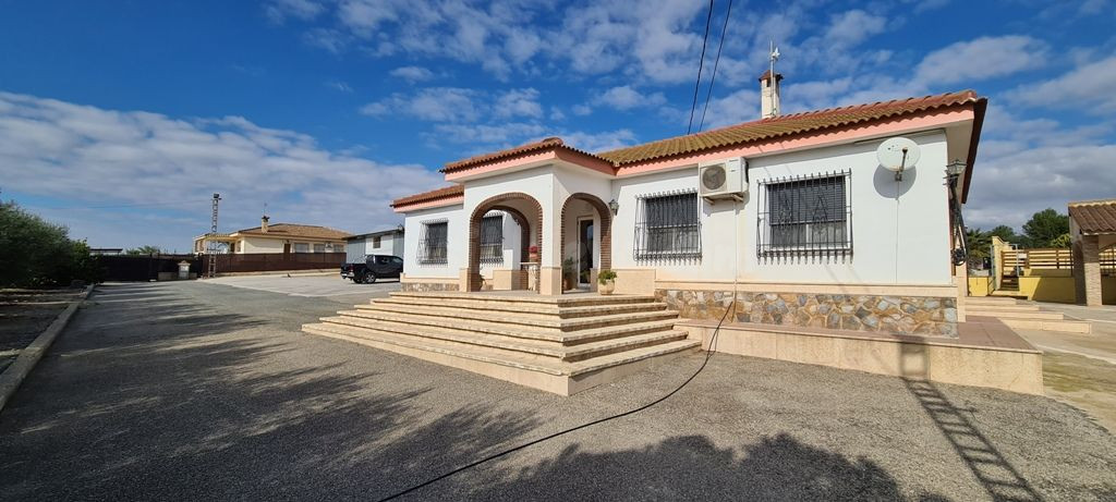 Villa 3 habitaciones 330m² en venta - Montepinar-La Aparecida-Raiguero