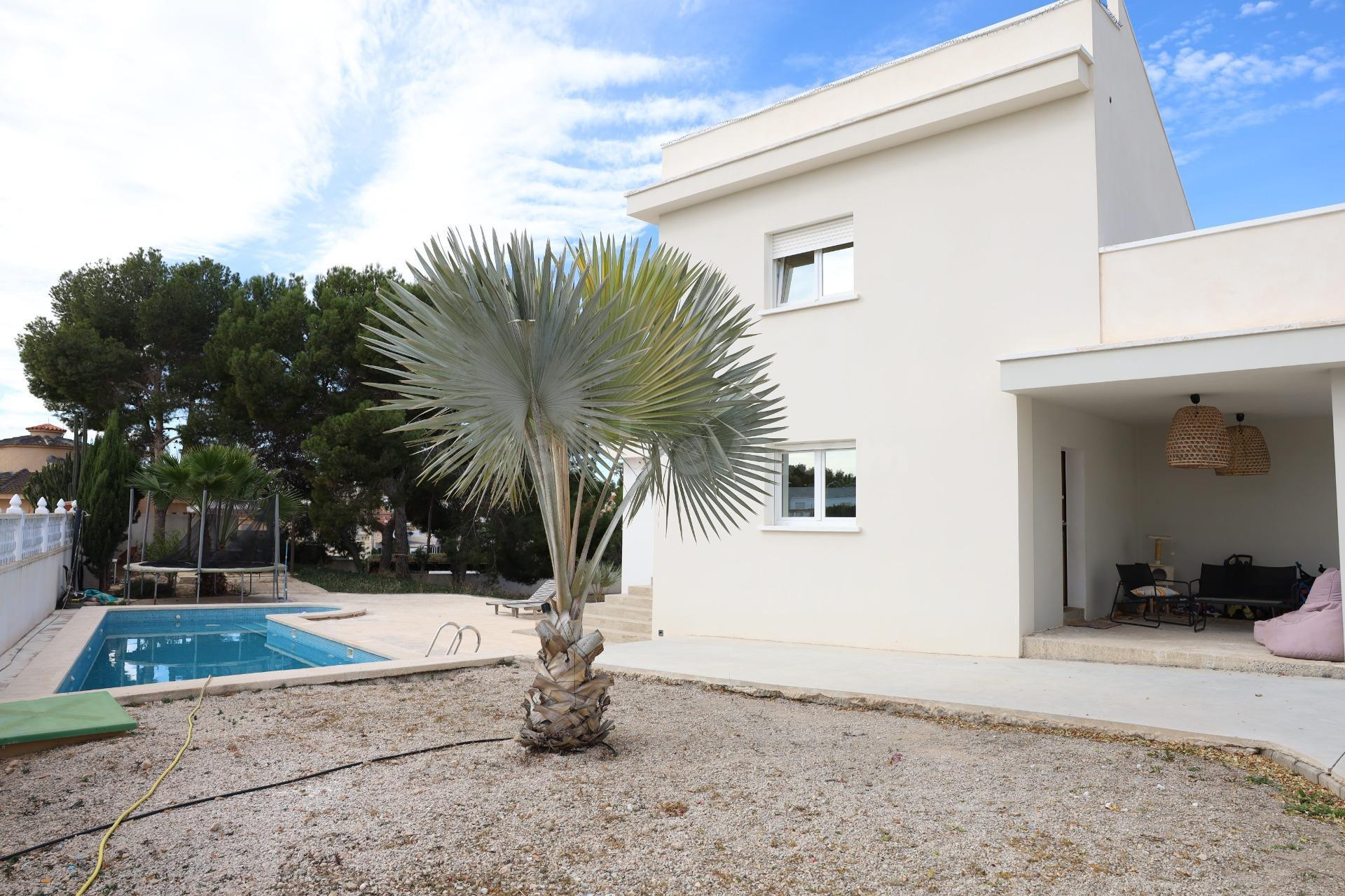 Villa 5 habitaciones 330m² en venta - Centro de la Ciudad Quesada