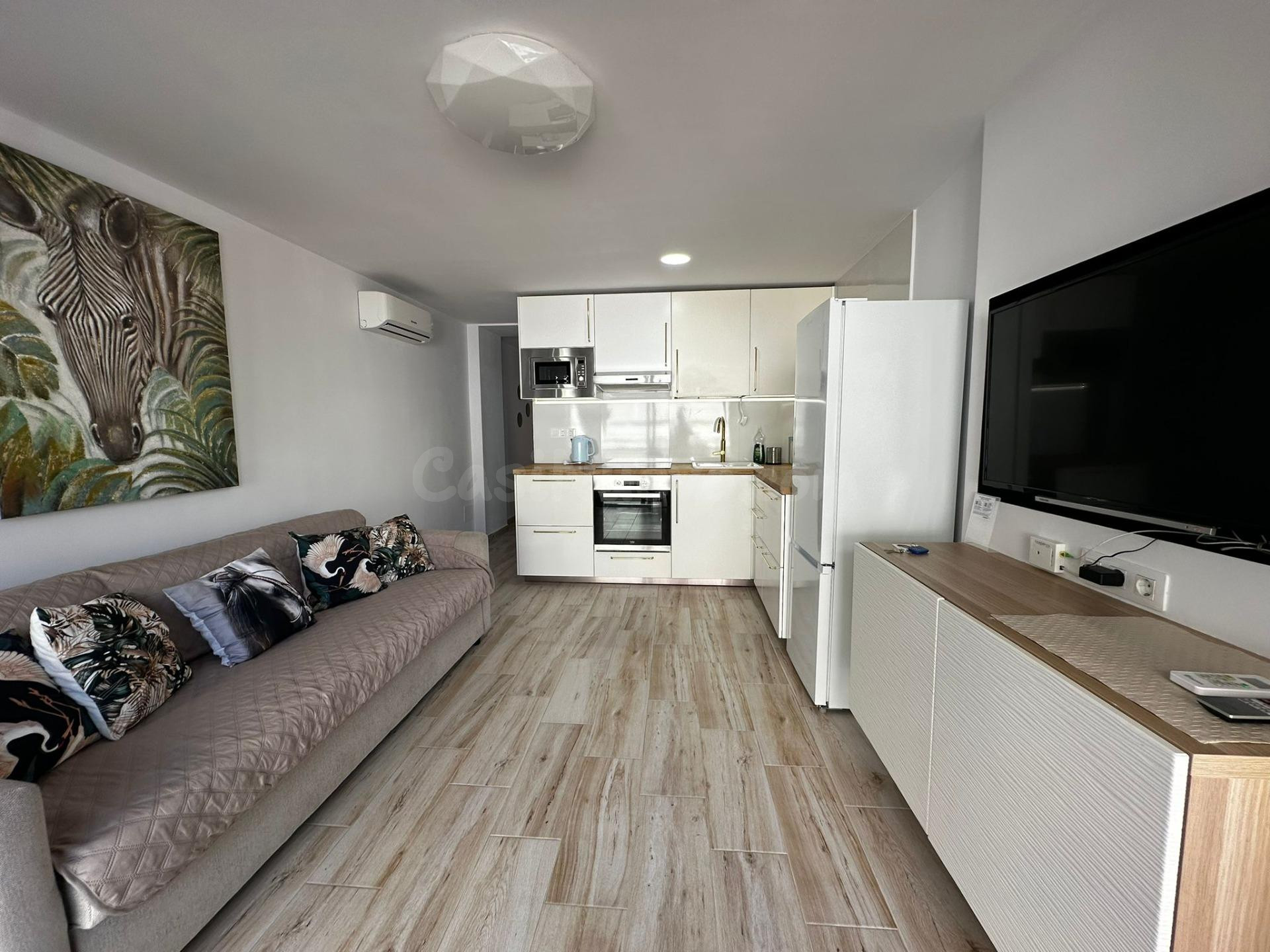 A dos pasos de la playa, apartamento reformado disponible pa - foto 4