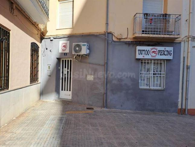 SE VENDE casa  OKUPA en C Miguel Hernandez 8 de Carcaixent - foto 4