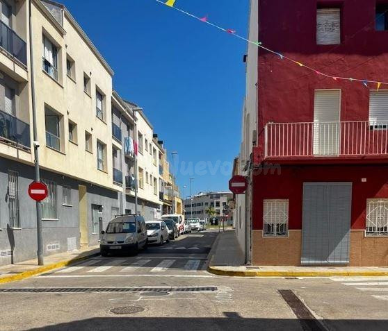 SE VENDE piso OKUPADO en Calle SANT FFRANCESC Nº 27 Almoines