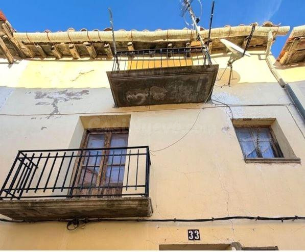 SE VENDE casa adosada OKUPA en C DE L'ABADIA 33 de Villafran - foto 3