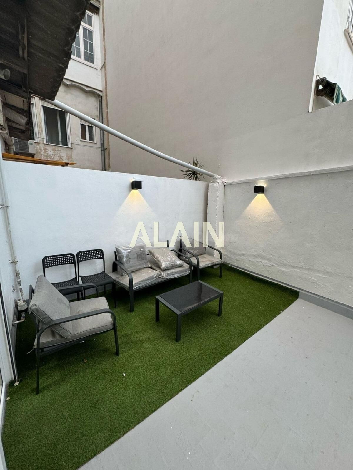 PISAZO EN VENTA  EN RUZAFA -  IDEAL PARA INVERSION - VALENCIA.