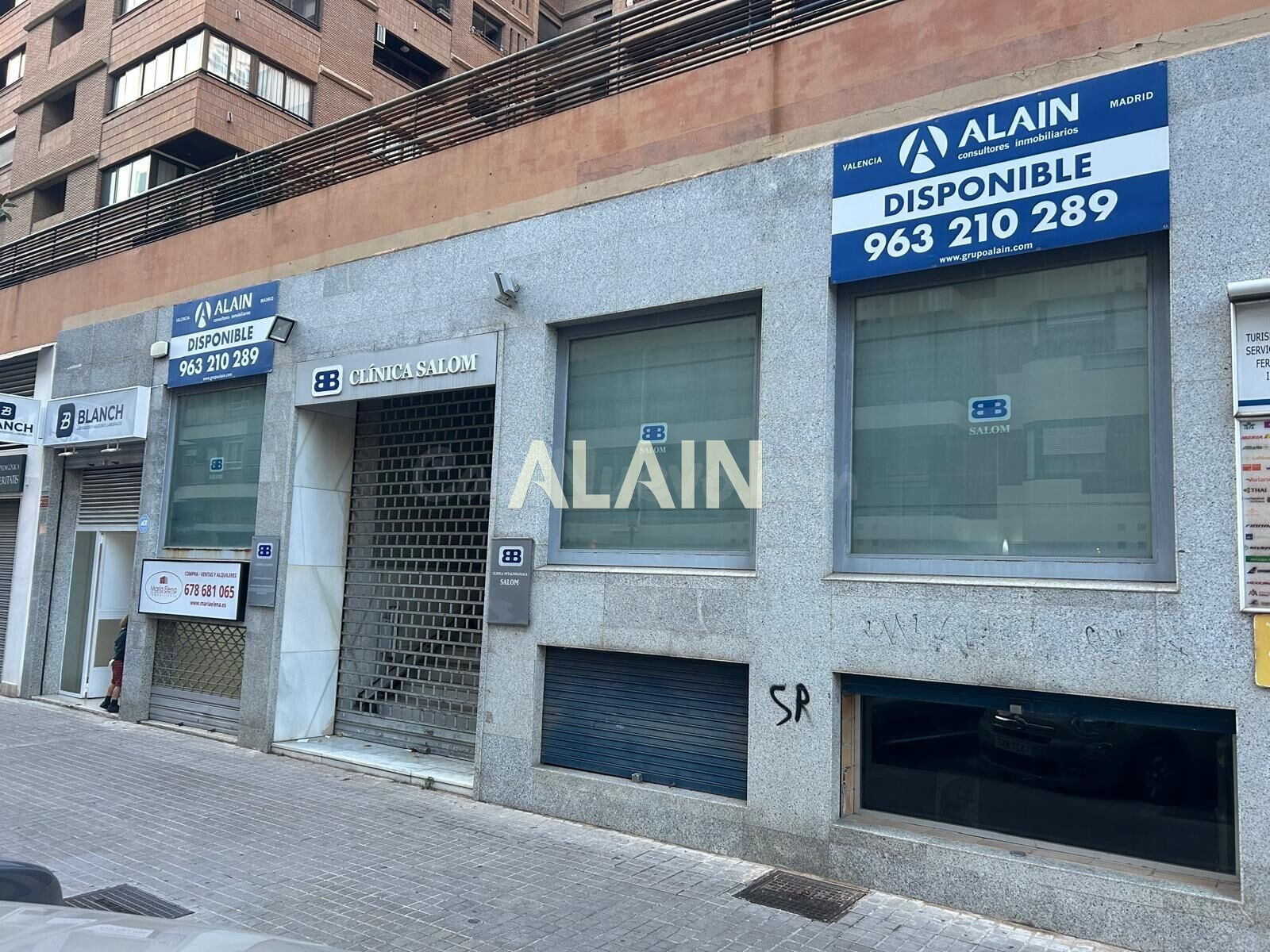Local comercial Grupo Alain