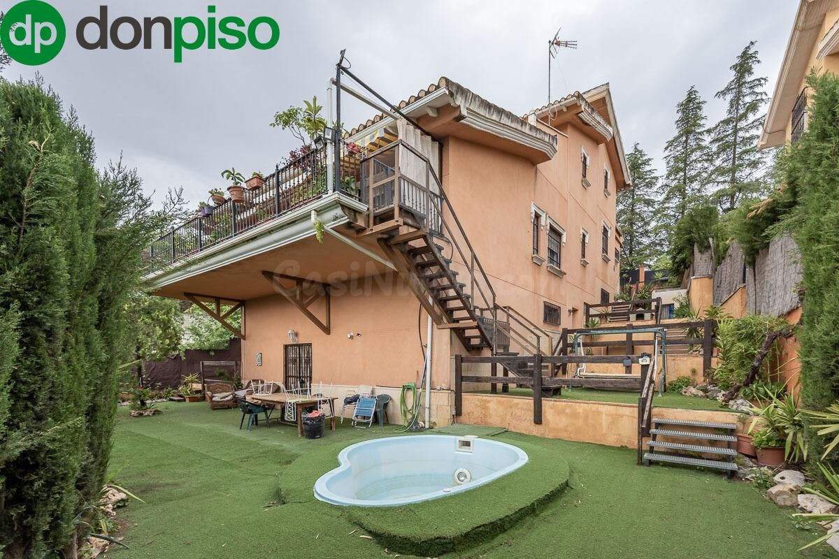 Espectacular Casa de Lujo en Urbanización Los Cerezos