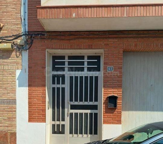 SE VENDE casa OKUPADA en C JAIME I  63 de Chilches/Xilxes (Castellón/Castelló)