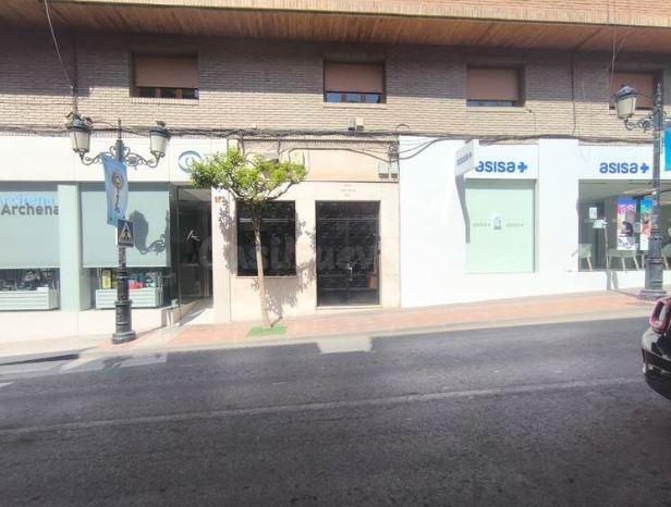SE VENDE piso OKUPA en C DEL CARRIL  53 de Archena