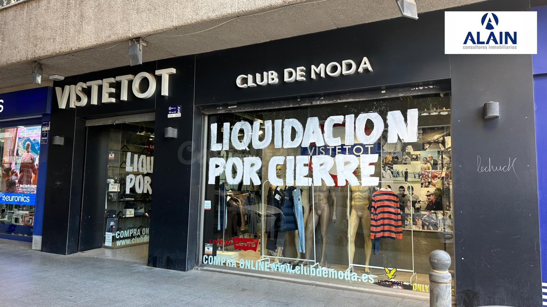 Local amplio en alquiler con sótano | Zona comercial activa Valencia