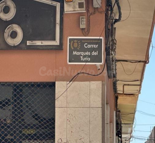 SE VENDE piso OKUPADO en Marques Del Turia Benetússer (Valencia/València)