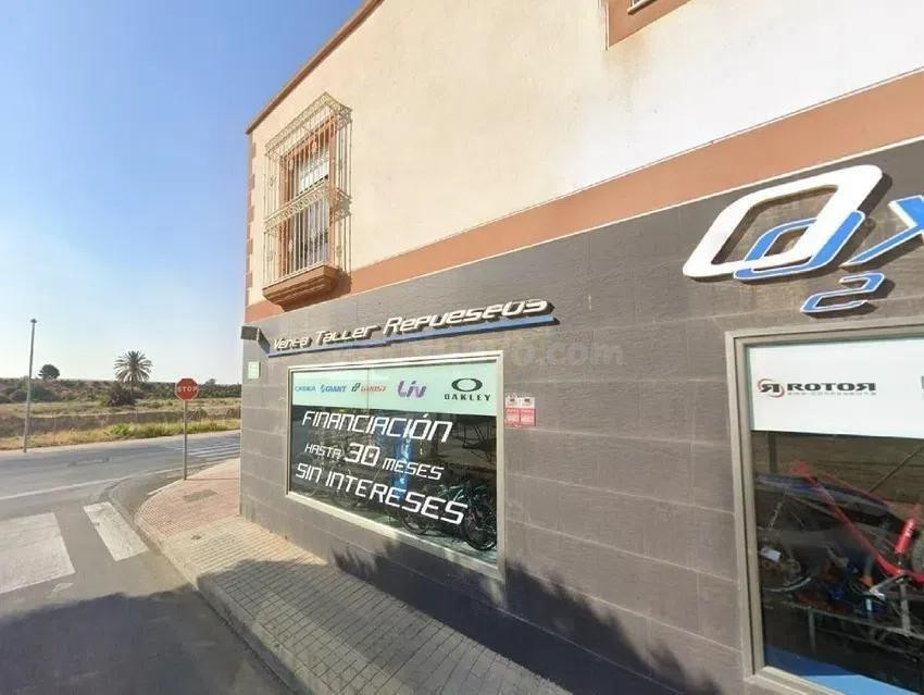 SE VENDE piso OKUPADA en Carretera Almeria Nº 20 Huércal de Almería (Almería)