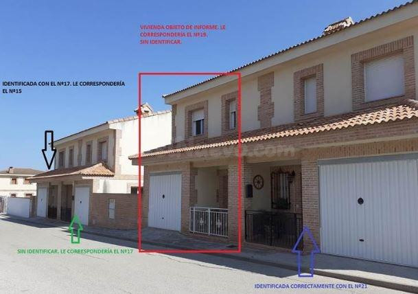 SE VENDE casa adosada OKUPA en AV CASTILLA LA MANCHA 21, HOR - foto 2