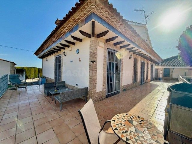 Villa 3 habitaciones en venta - Jerónimo Y Avileses