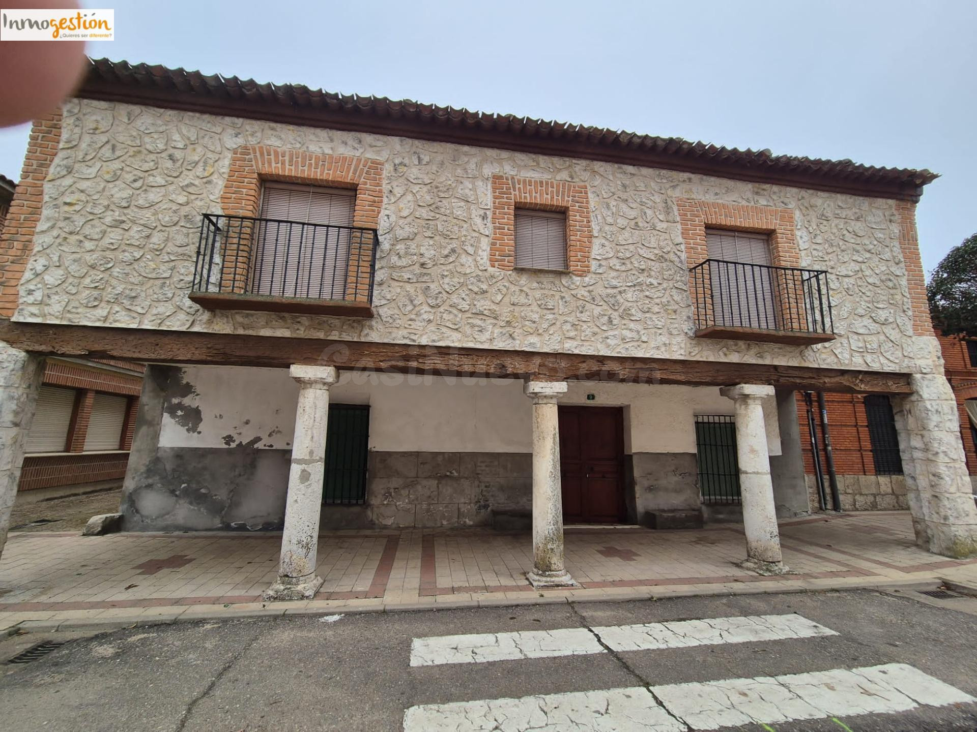 CASA EN VENTA EN VALDESTILLAS