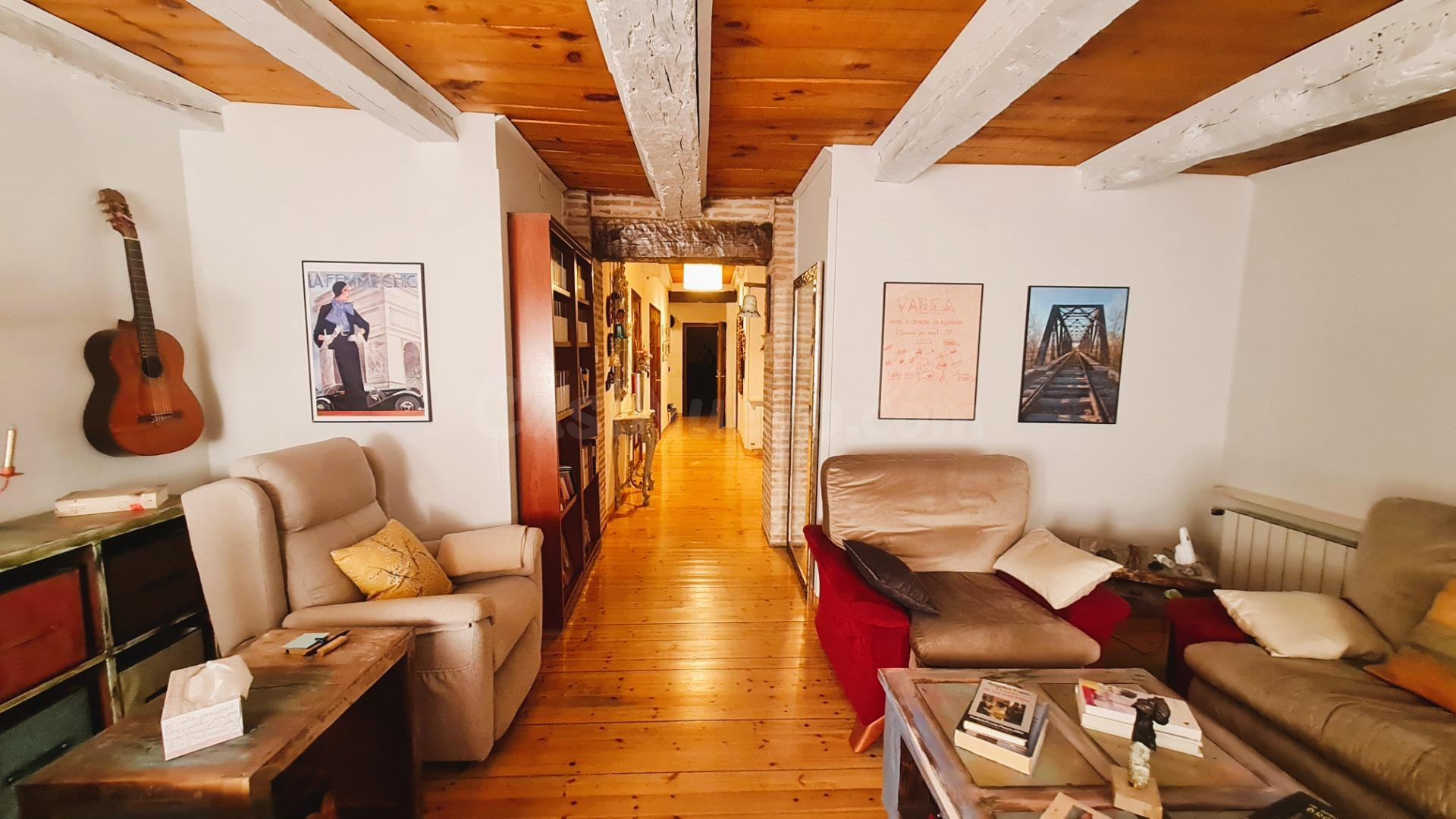 EN VENTA DOS PISOS EN TUDELA DE DUERO - foto 2
