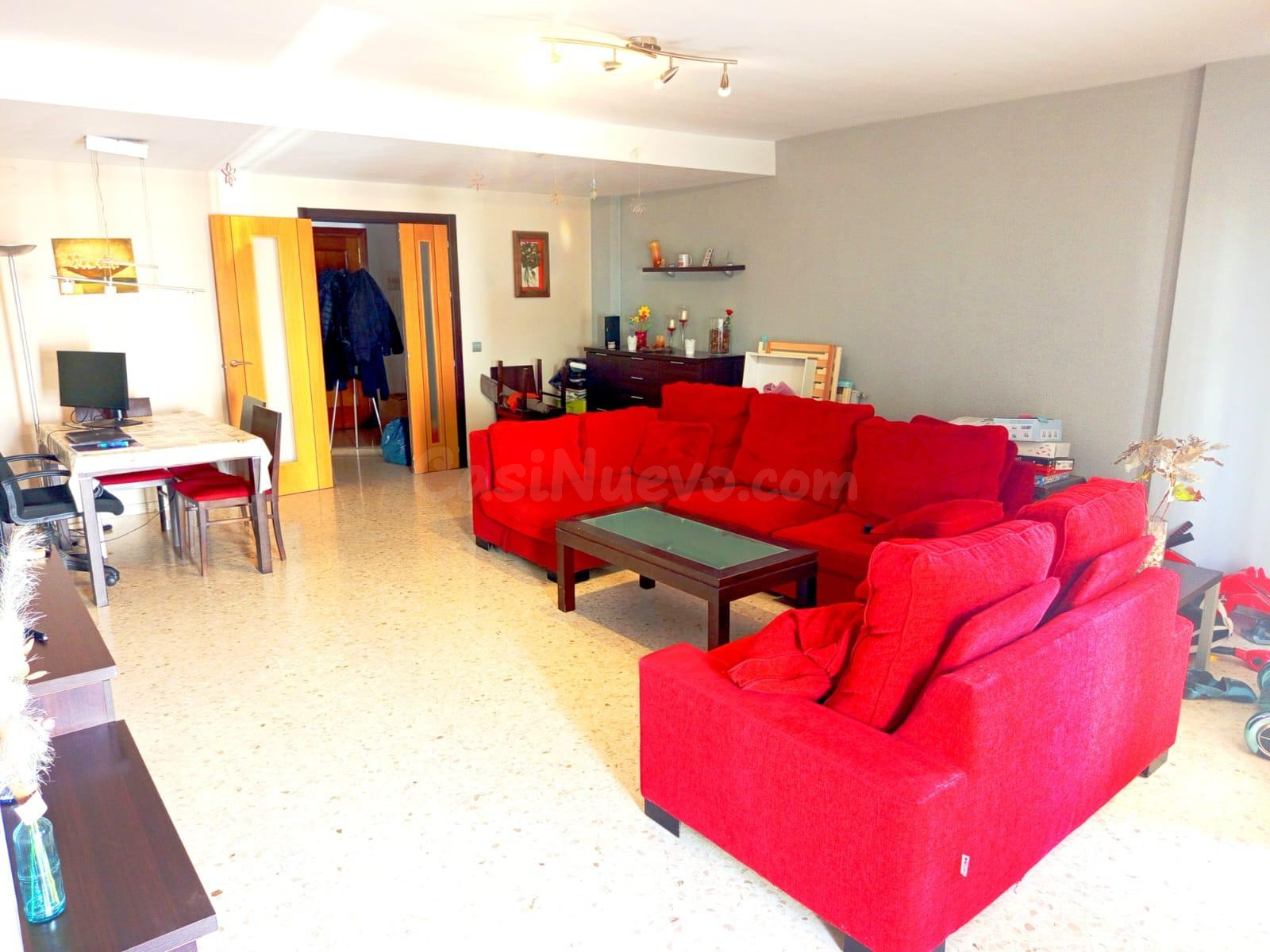 Piso dúplex de 3 dormitorios en Fuenteamarga