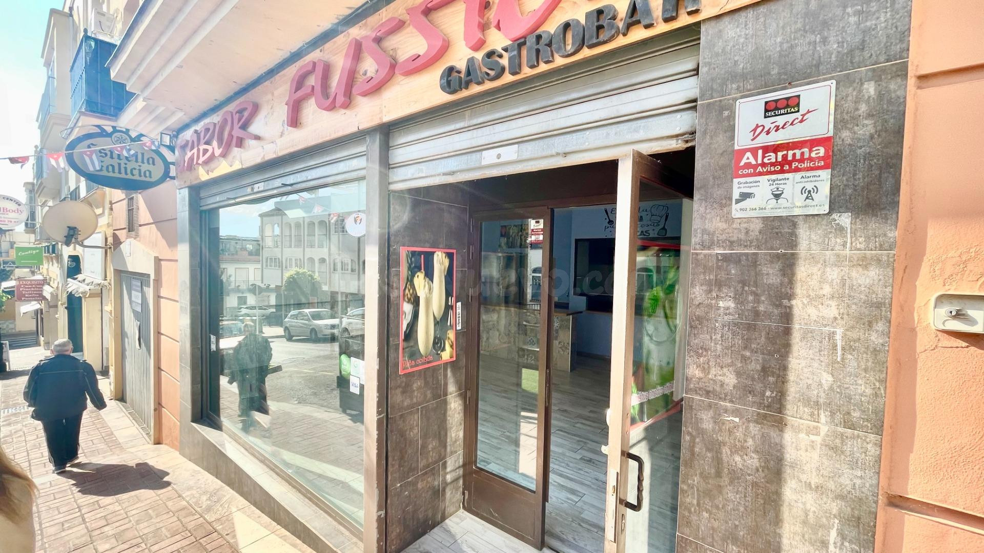 Local comercial 108m² en venta - Arroyo de la miel