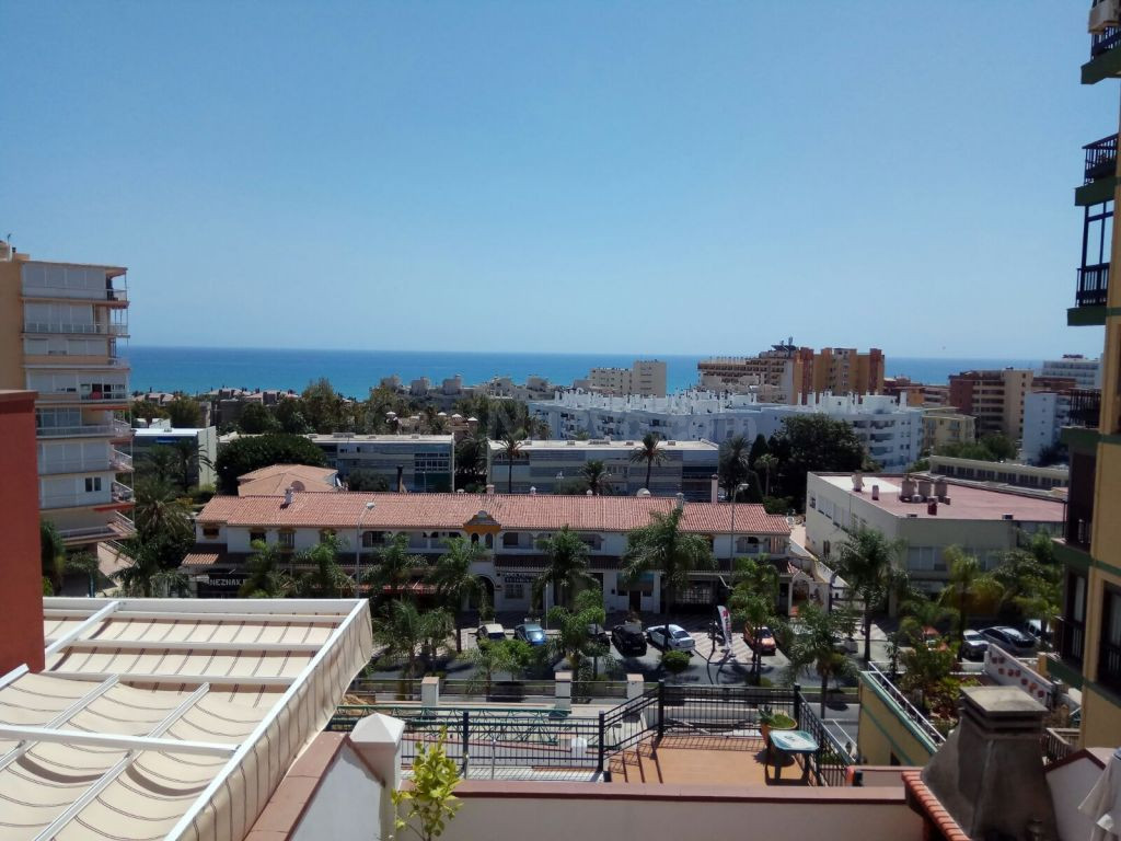 Alquiler disponible desde 1 de septiembre  2 dormitorios cerca de la playa y con vistas