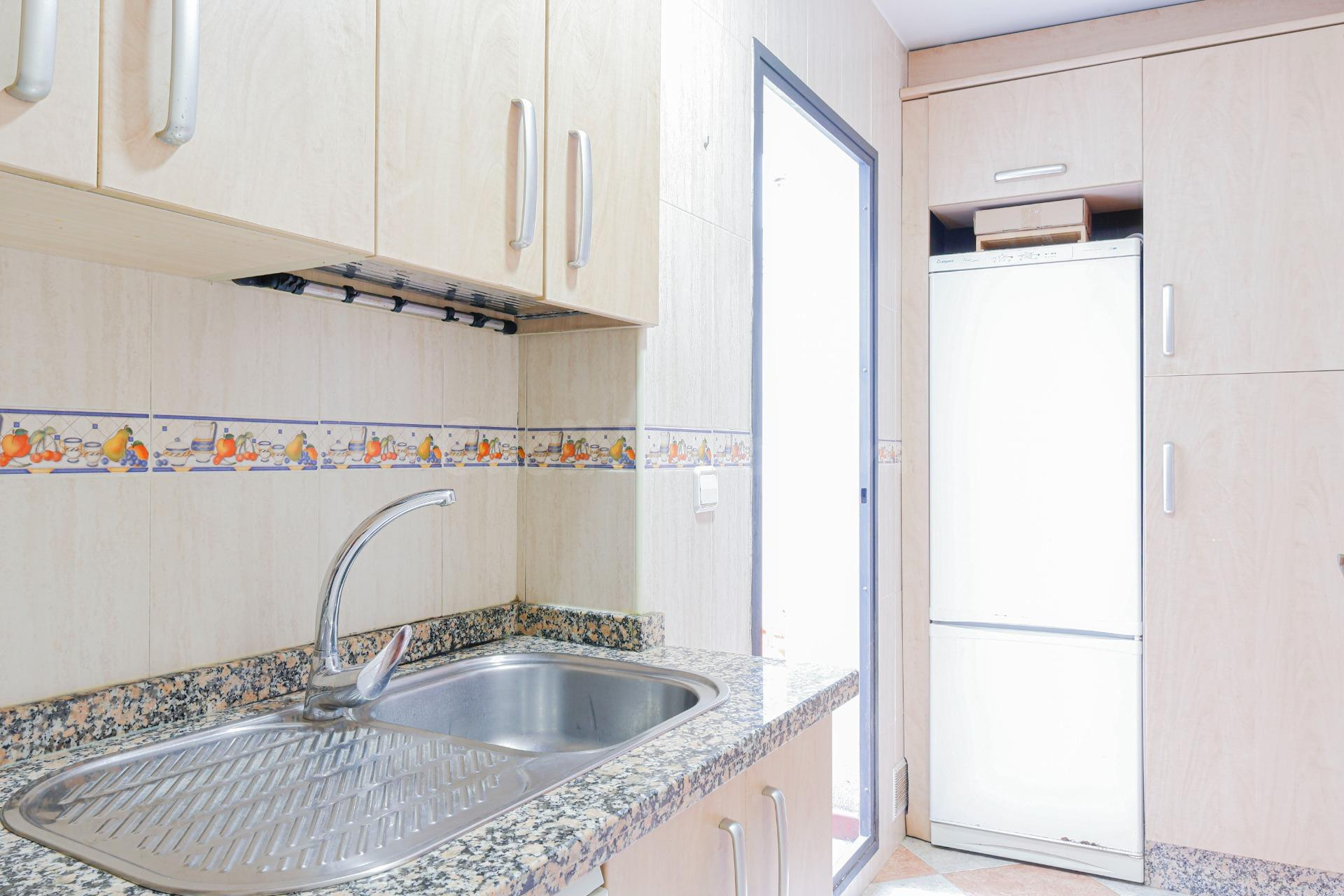 Piso de 2 dormitorios y terraza de 35 m2 en la zona de C/ Ancha