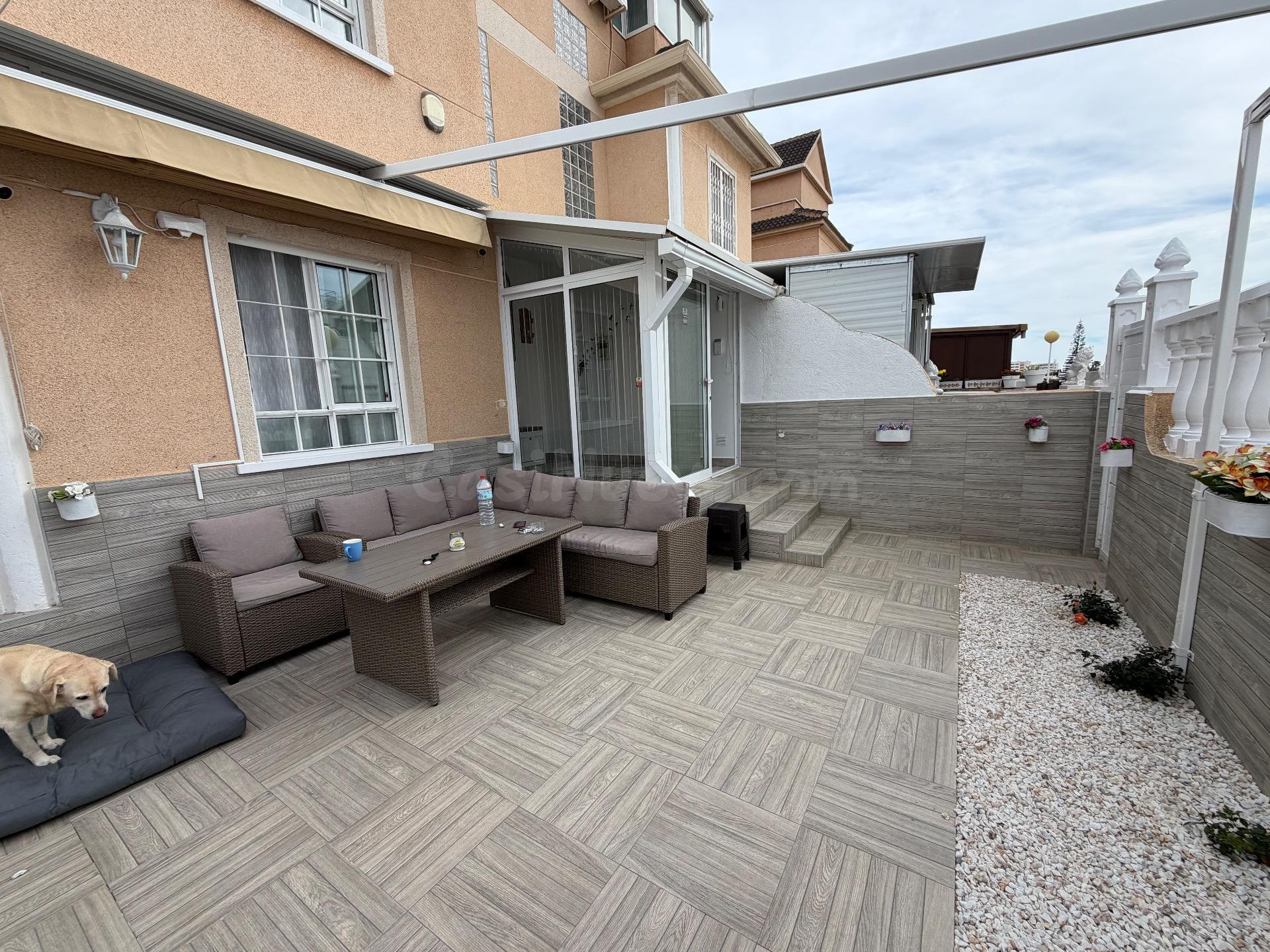 Casa 4 habitaciones 120m² en venta - La Zenia