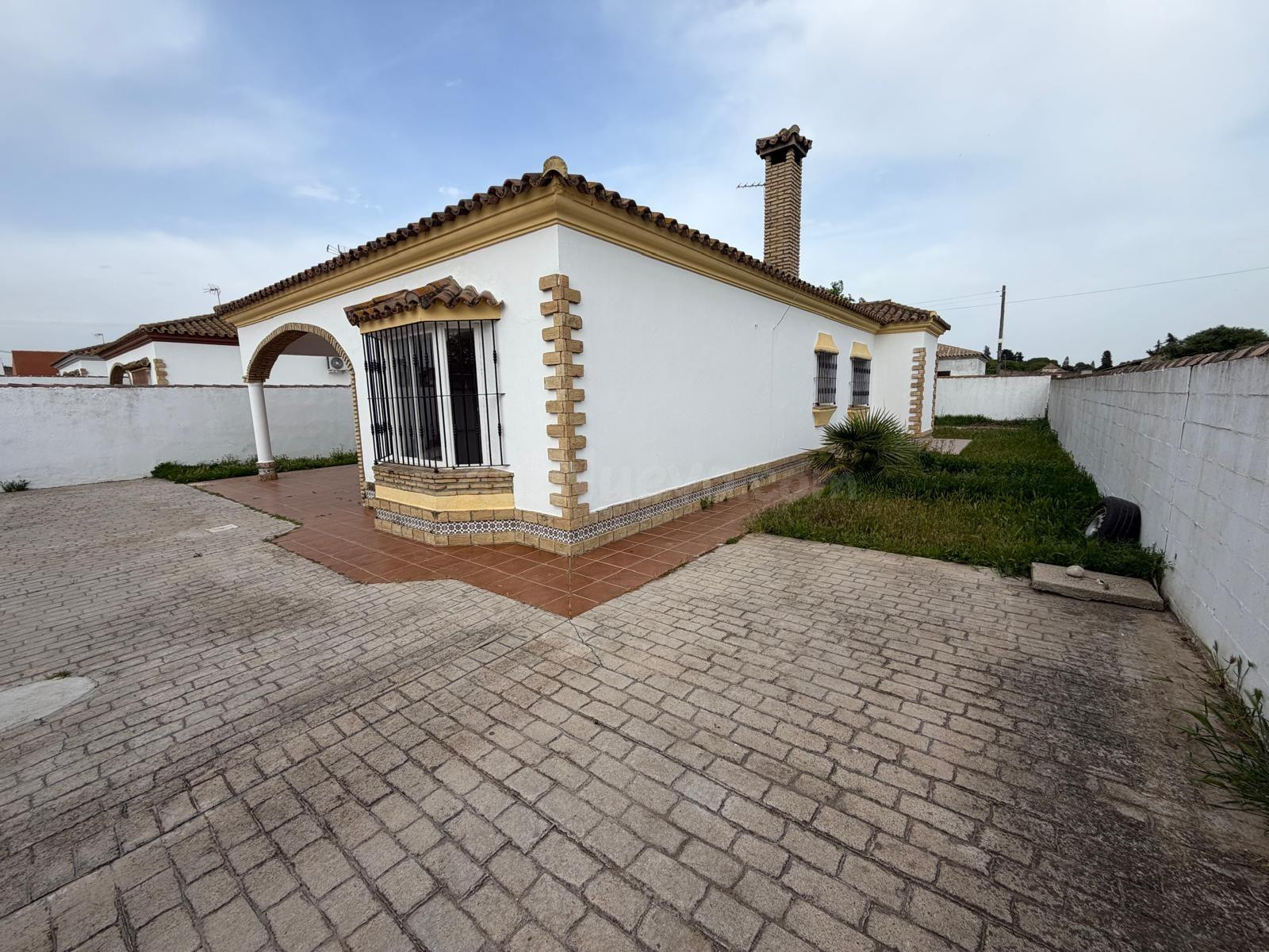 Chalet de 4 dormitorios en El Marquesado