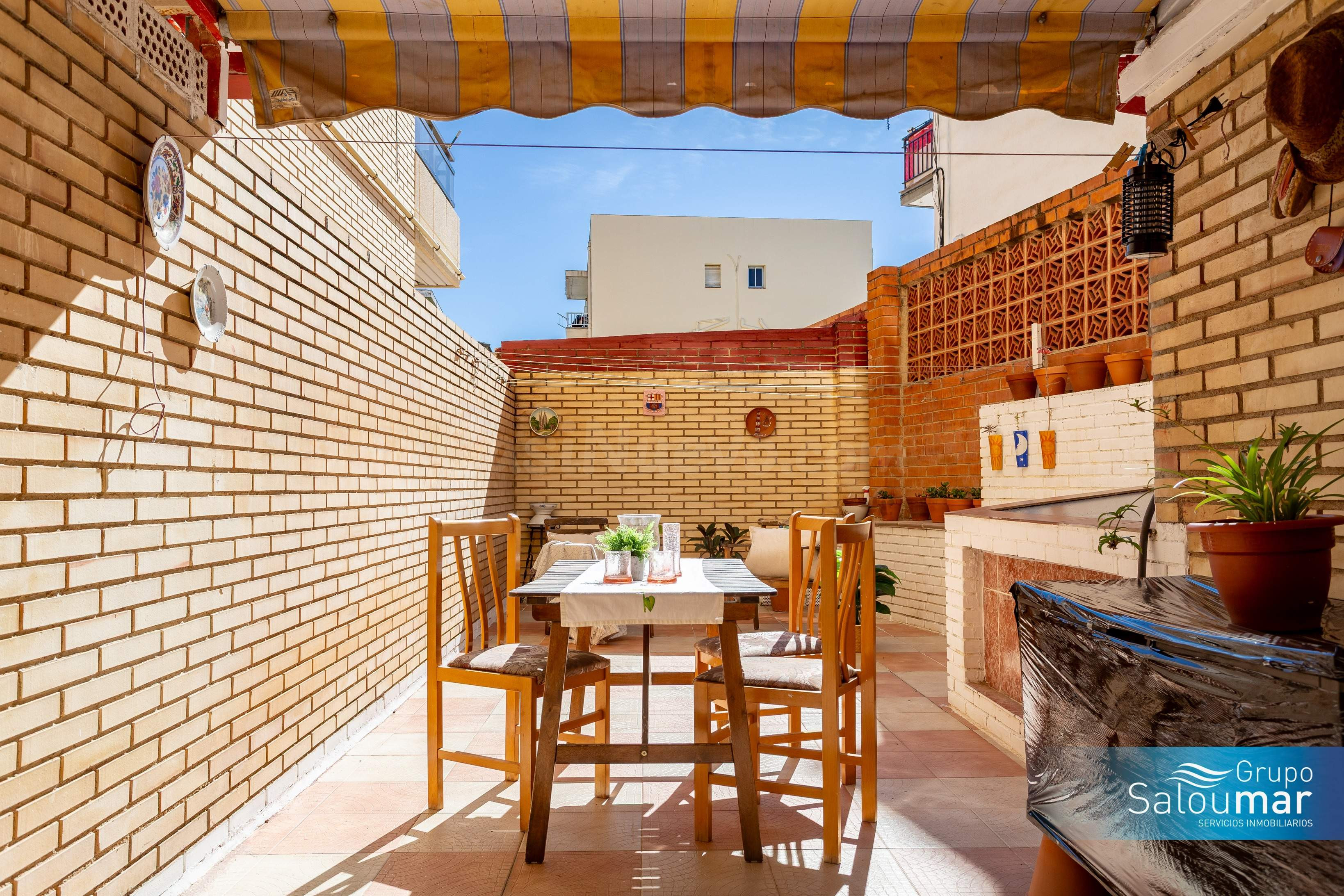PLANTA BAJA CON PISCINA COMUNITARIA - SALOU