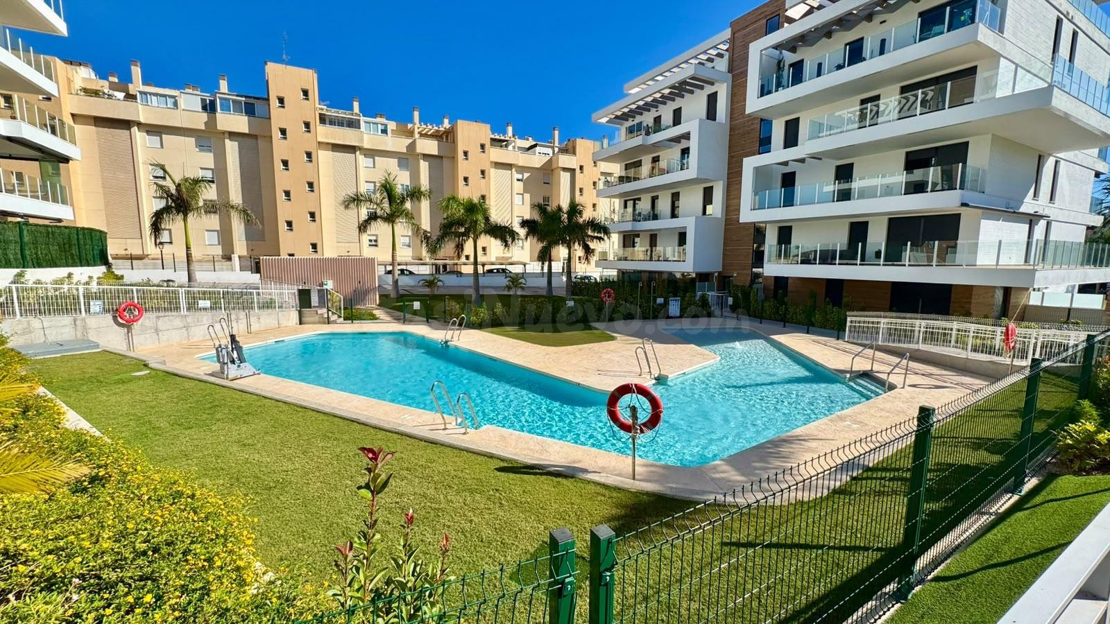 ALQUILER PISO DOS DORMITORIOS EN LOS ÁLAMOS (TORREMOLINOS)