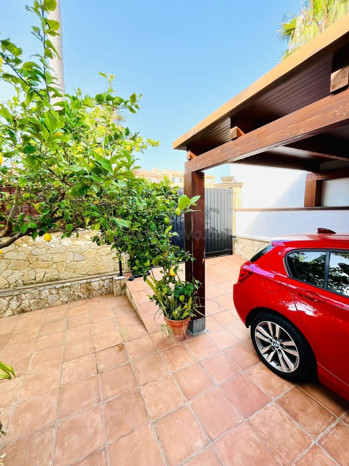 ESPECTACULAR CASA EN GETARES CON PISCINA Y UNAS VISTAS INCRE - foto 4