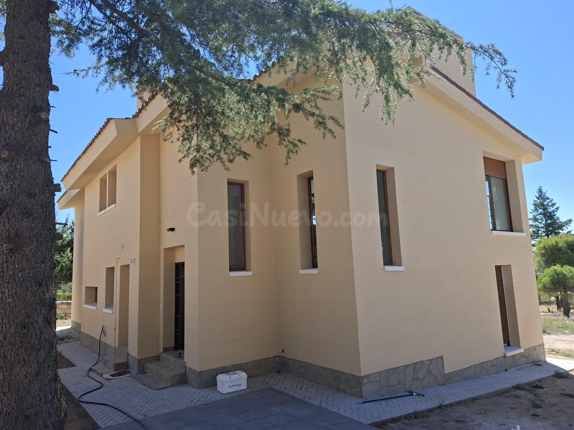 CHALET INDEPENDIENTE EN LOZOYUELA – DESDE 495.000 € – SIN CO