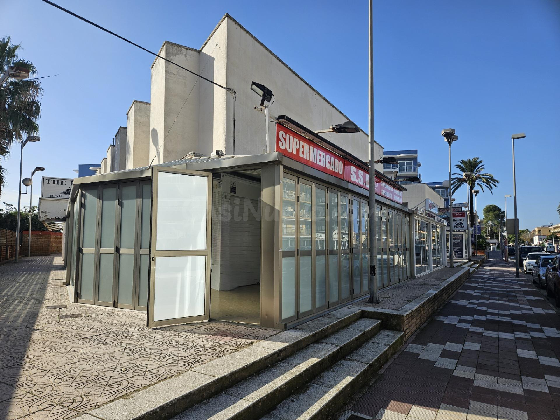 Local comercial en alquiler en Avenida Diputación 192, Cambrils