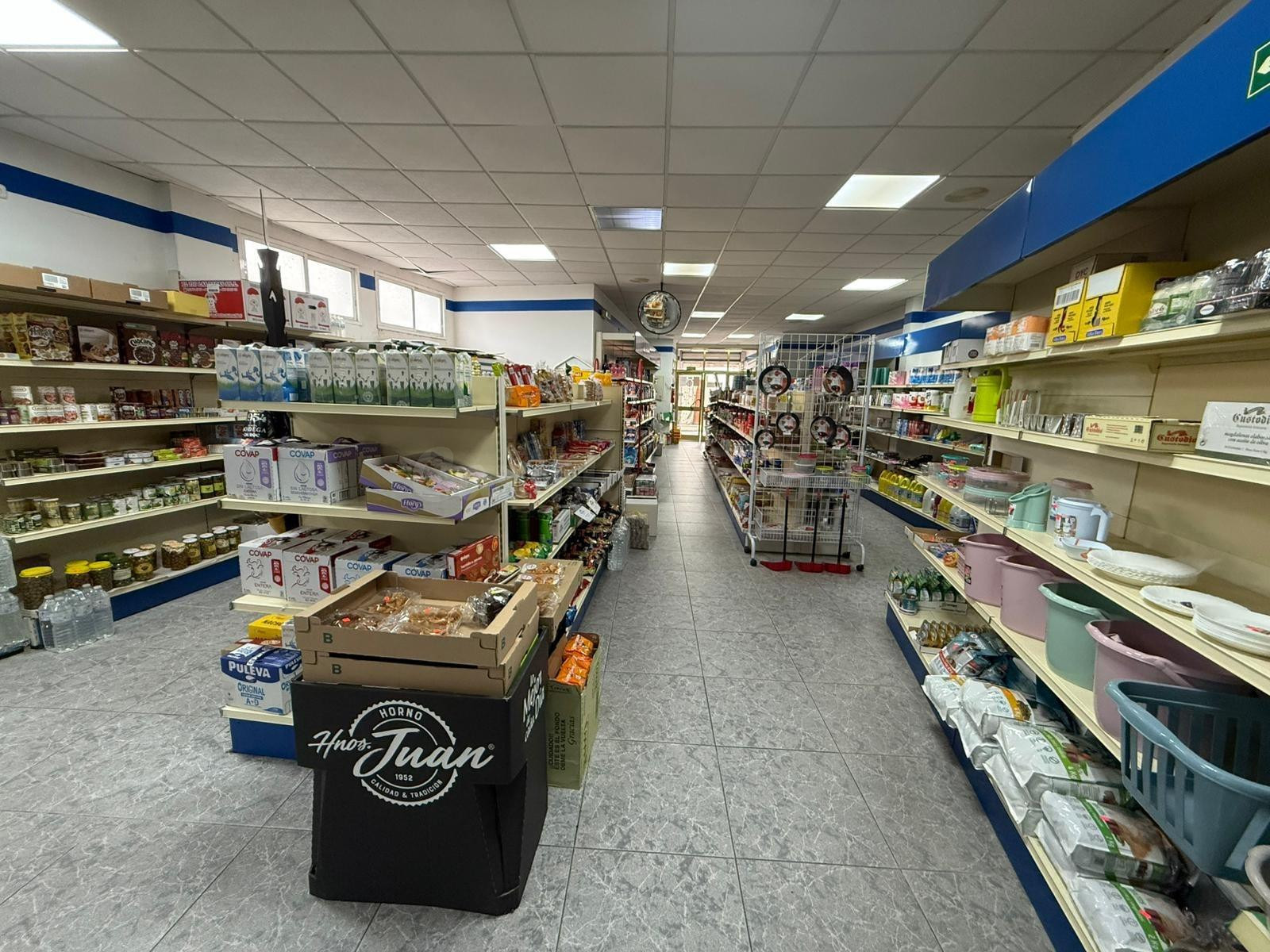 Local comercial 176m² en venta - Andalucia