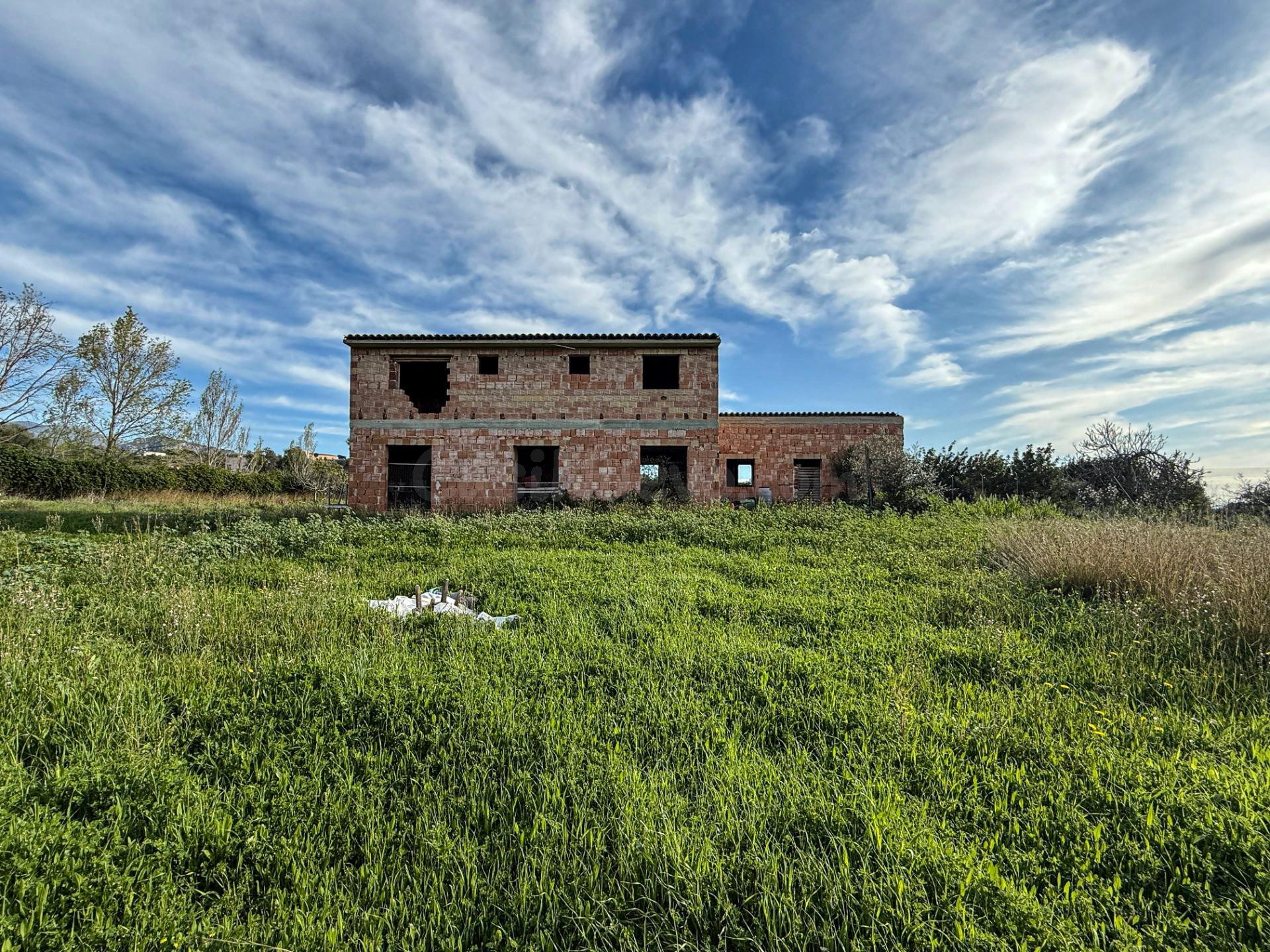 FINCA RUSTICA EN SELVA