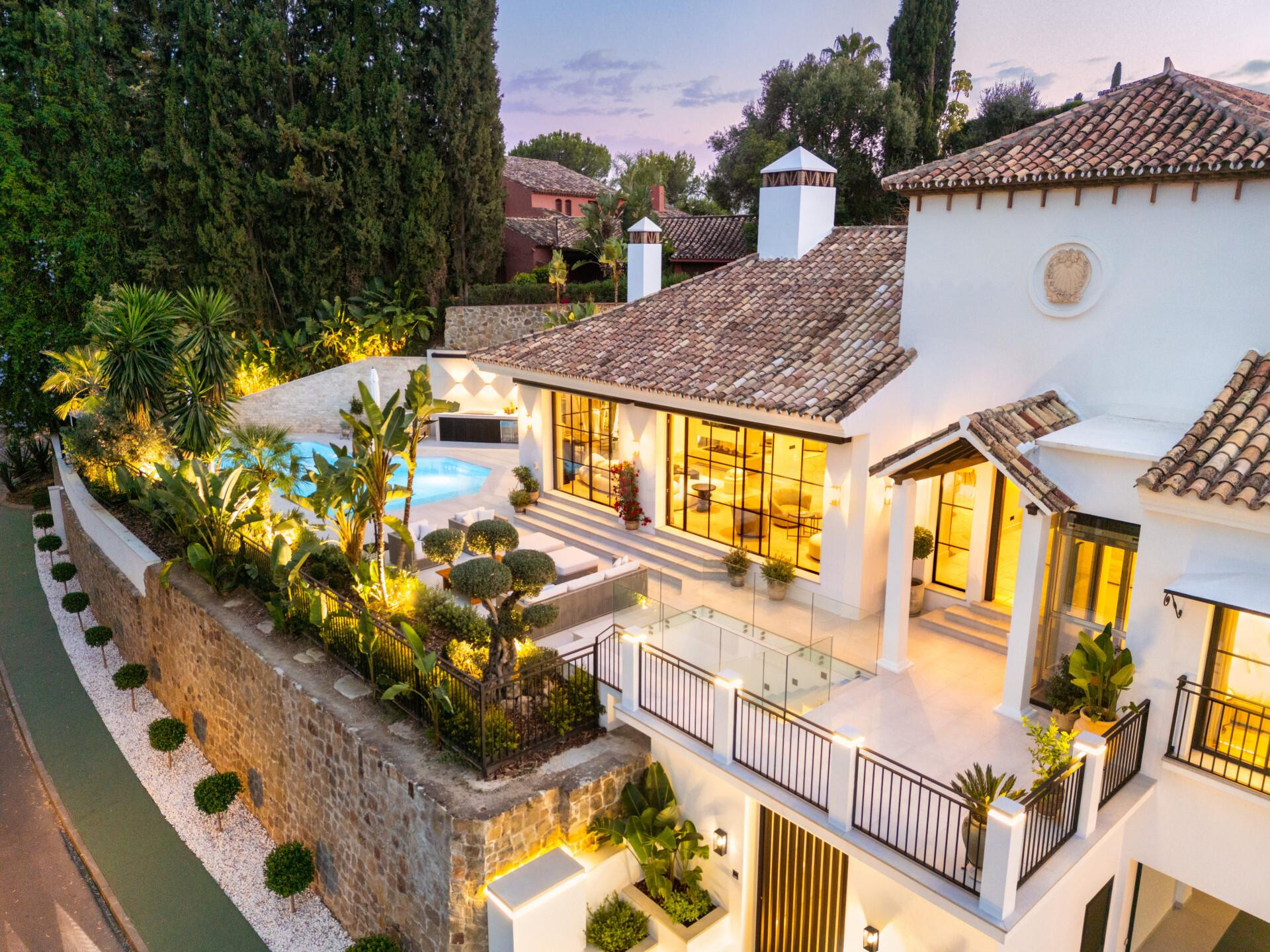VILLA DE LUJO