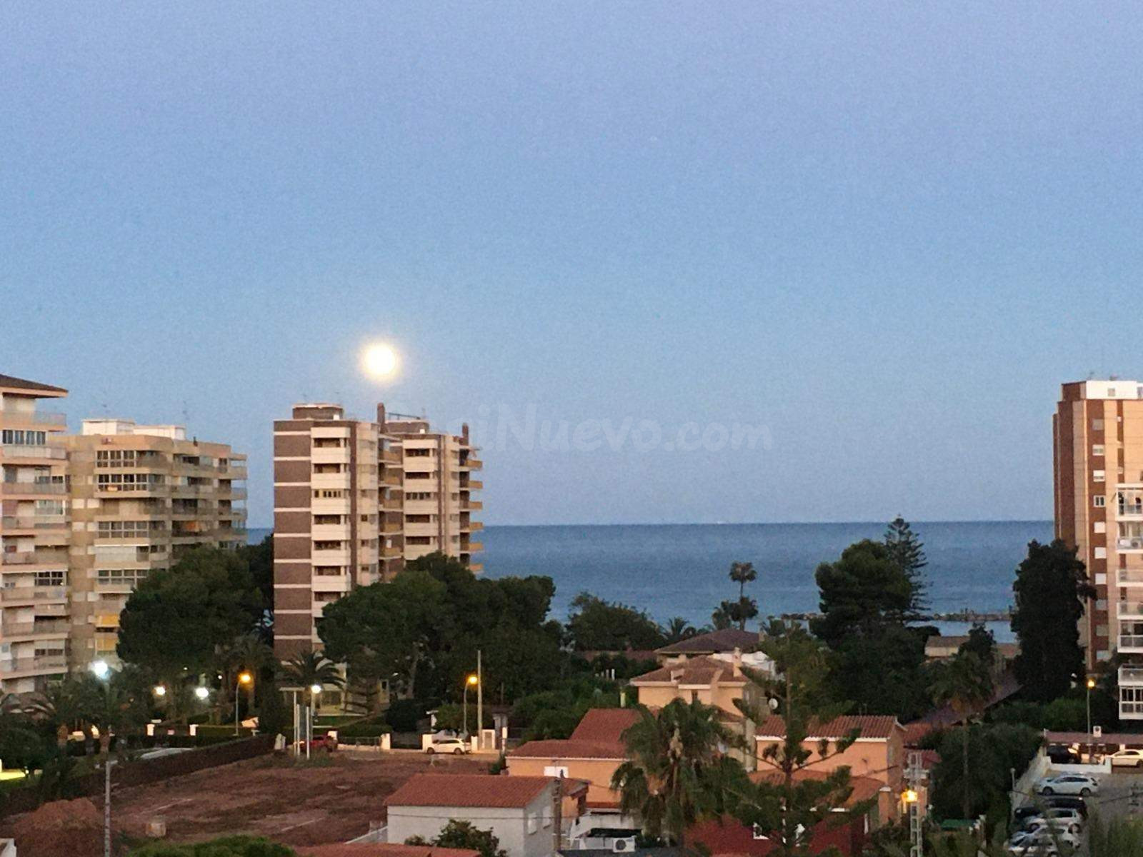 ASMCASAS Alquila bonito Apartamento temporal de octubre a 15 de junio del 27 Reformado en zona Torreón,