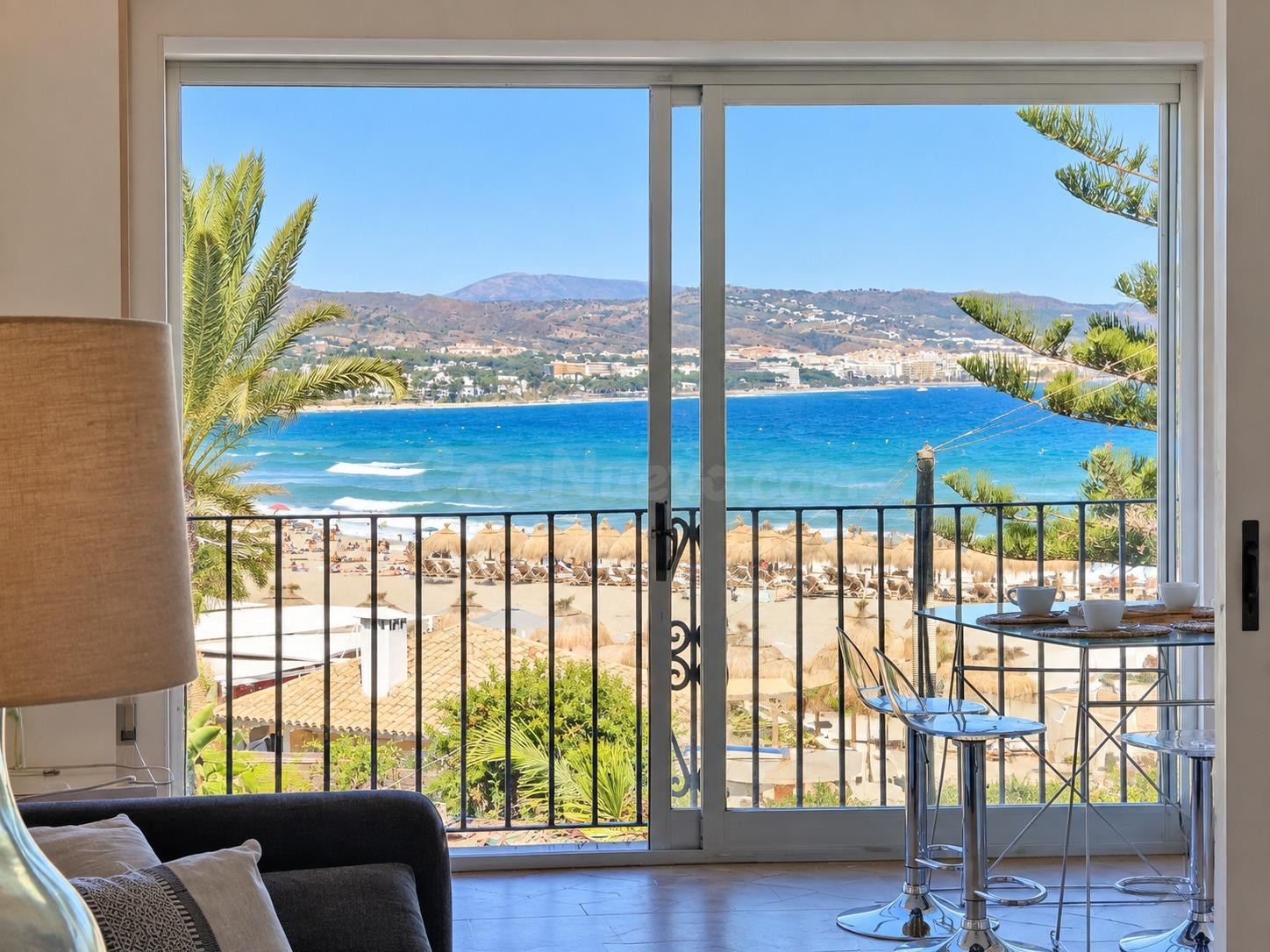 Apartamento de 1 dormitorio en primera línea – Puerto Banús
