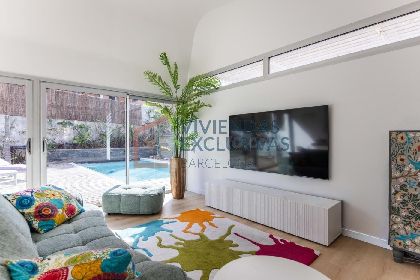 Elegancia contemporánea, luz absoluta y un estilo de vida exclusivo