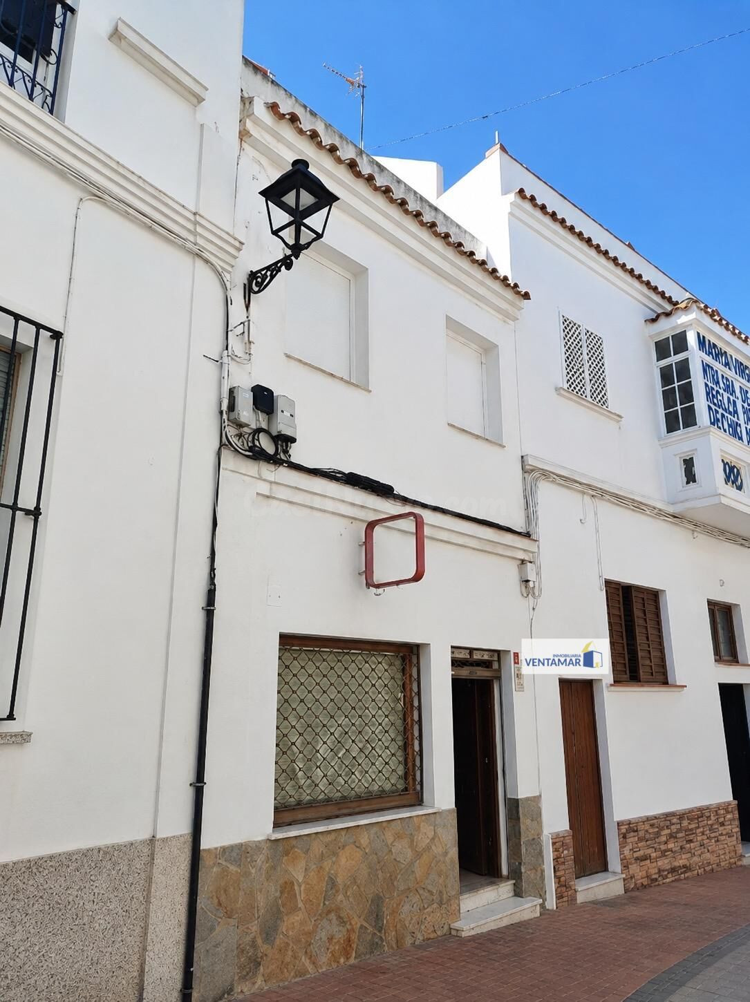 LOCAL COMERCIAL INDEPENDIENTE (DOS PLANTAS) EN EL CENTRO DE SAN ROQUE (CÁDIZ)
