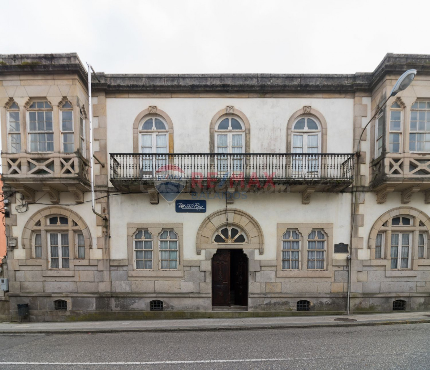 Edificio 2676m² en venta - A Guarda