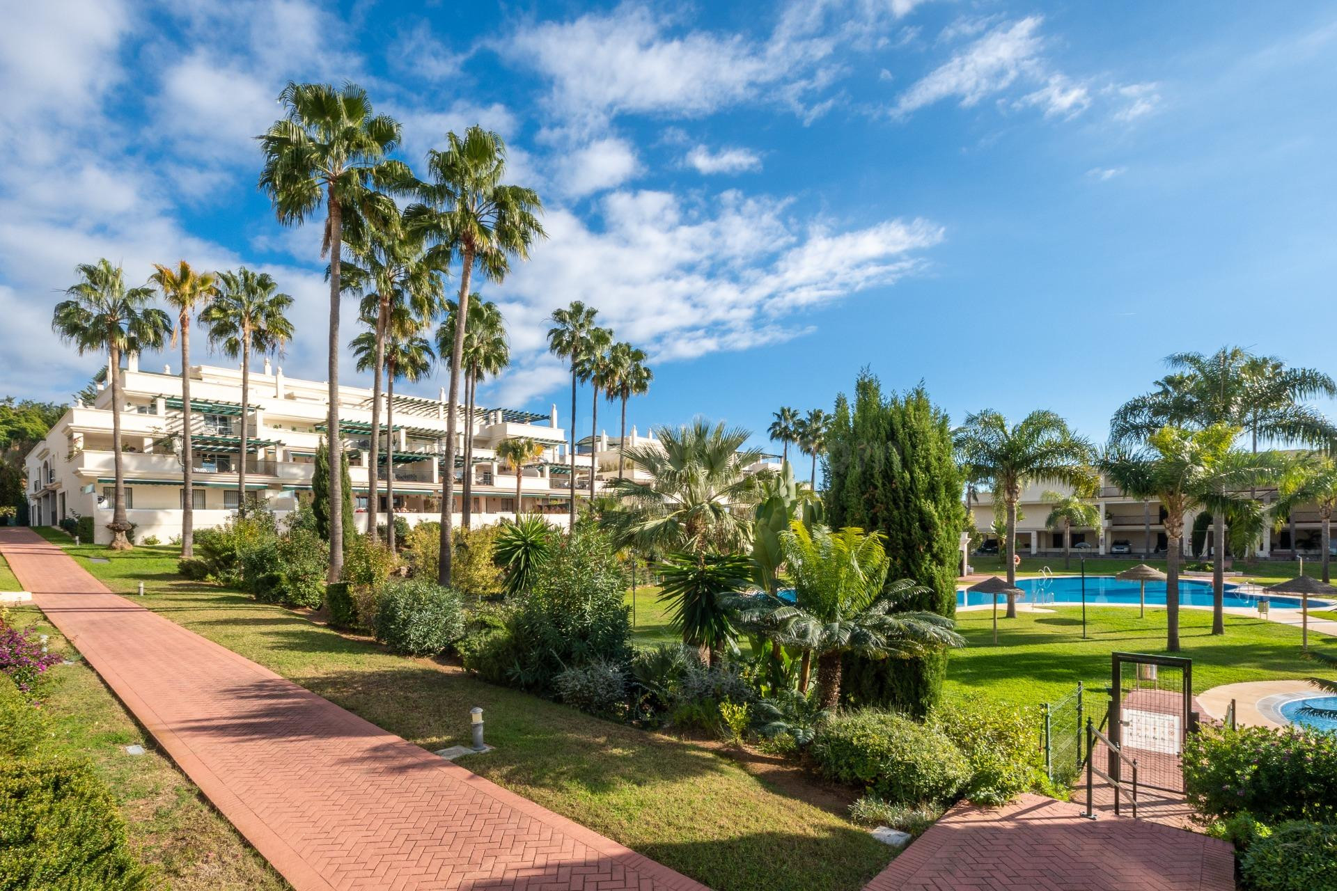 APARTAMENTO ELEGANTE CERCA DE LA PLAYA