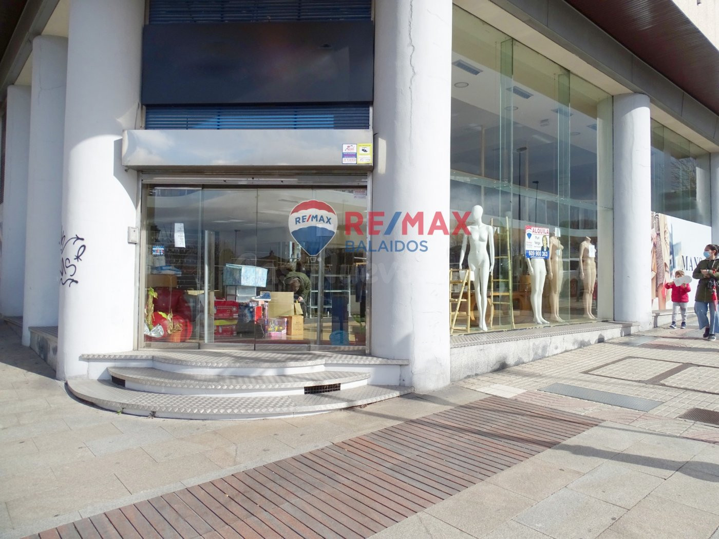 Local en Alquiler en Gran Vía, Vigo