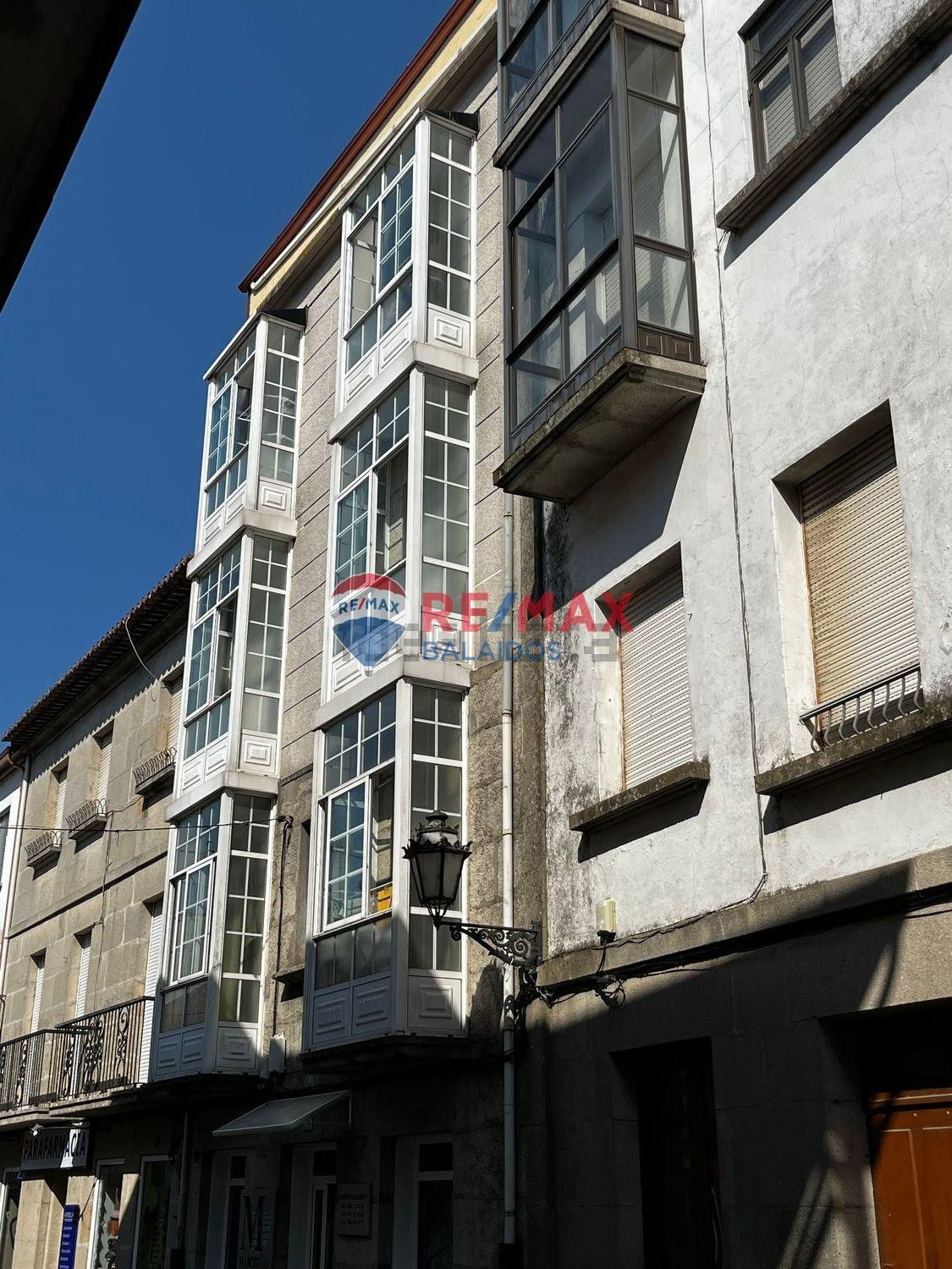 Edificio residencial en venta en Calle do Carme, A Cañiza