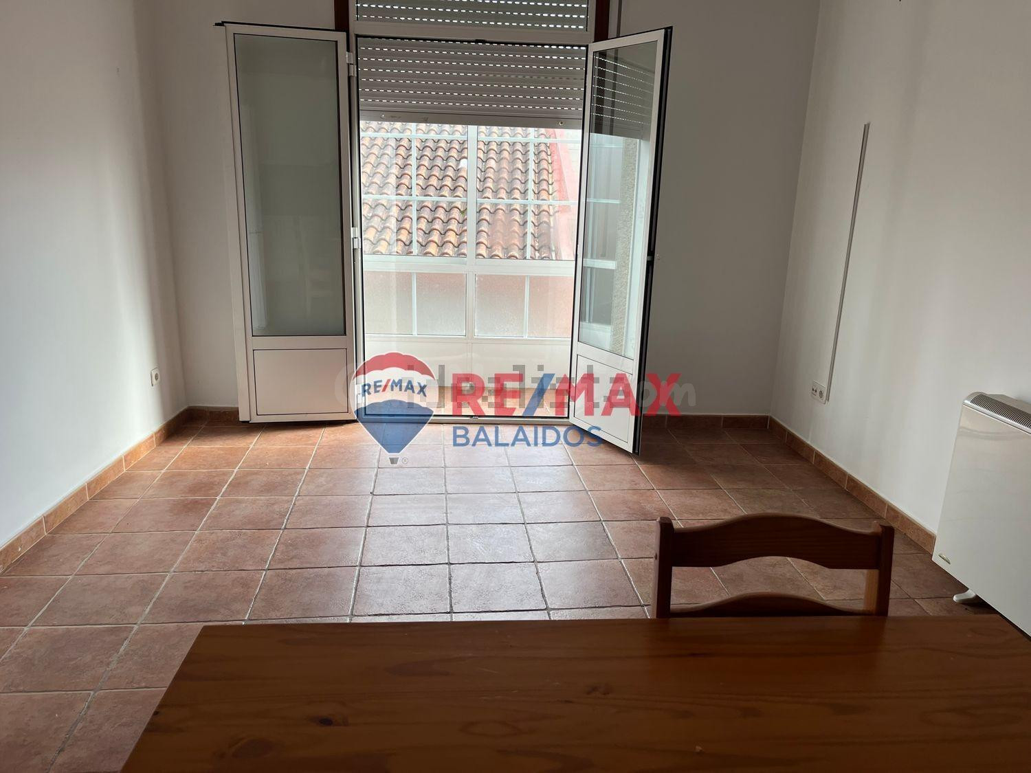 Edificio residencial en venta en Calle do Carme, A Cañiza - foto 2