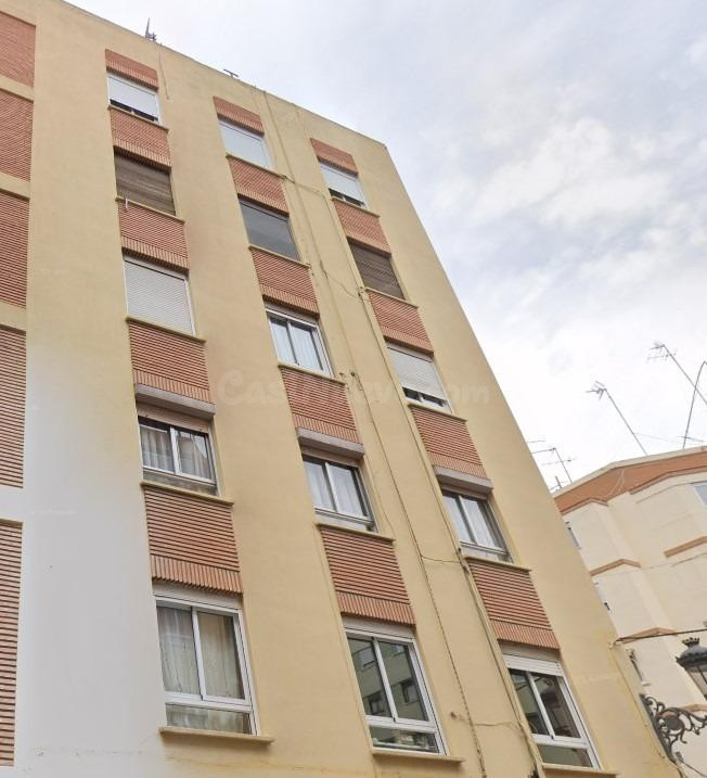 Piso en Valencia - Ideal para Inversores ✨
