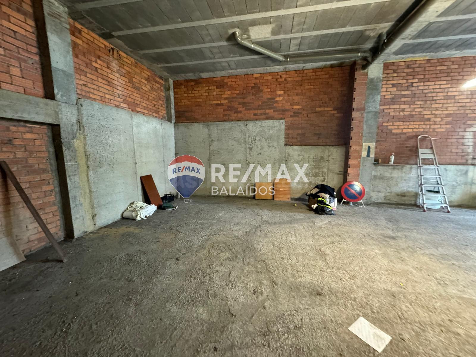 Piso en venta en Avenida de Ramón Nieto, Lavadores, Vigo