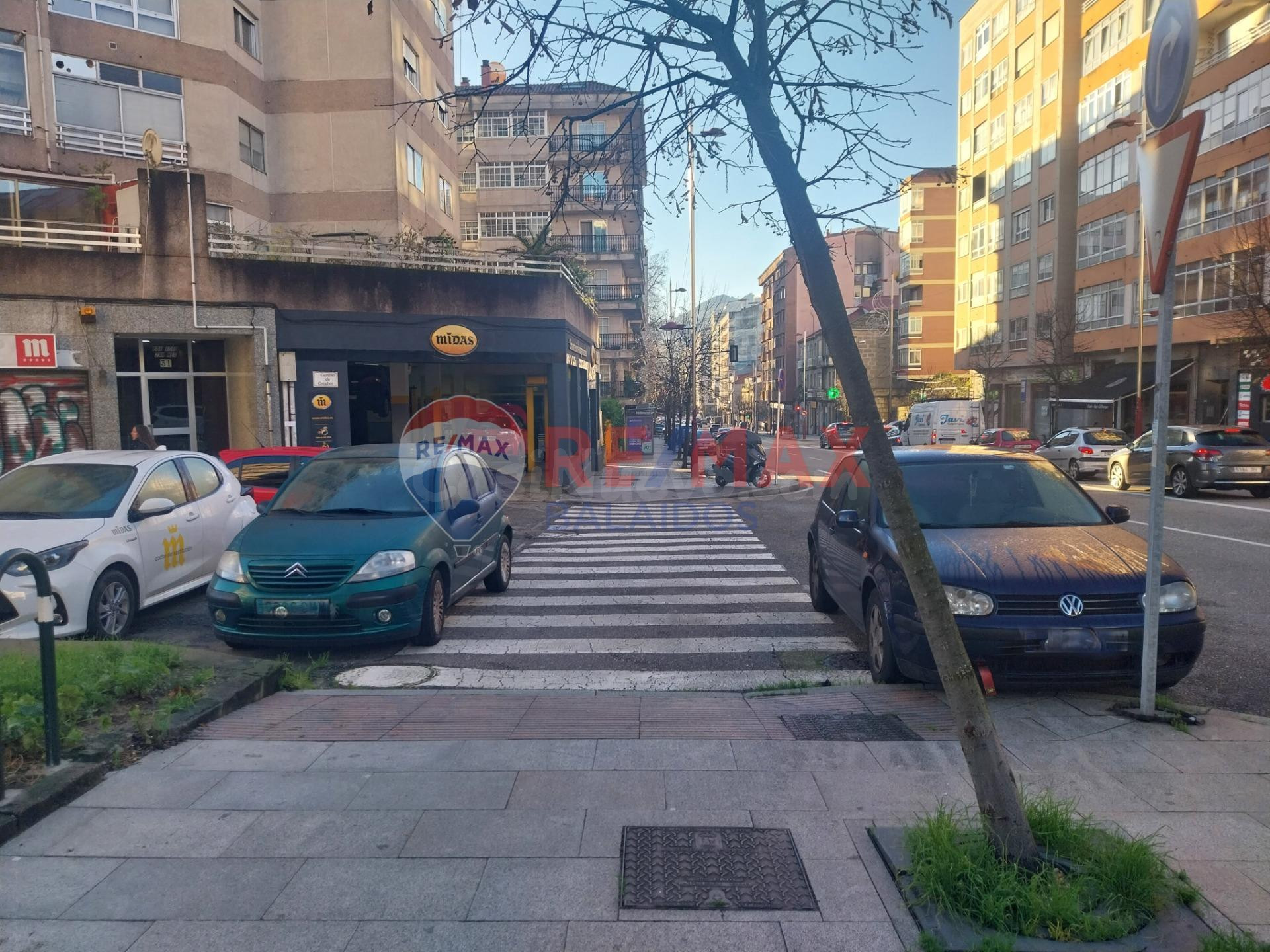 Alquiler de Garaje en avenida de Castrelos