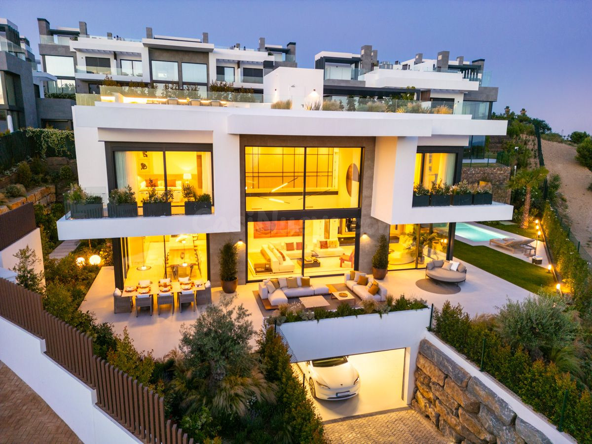 VILLA DE LUJO CON VISTAS AL MAR