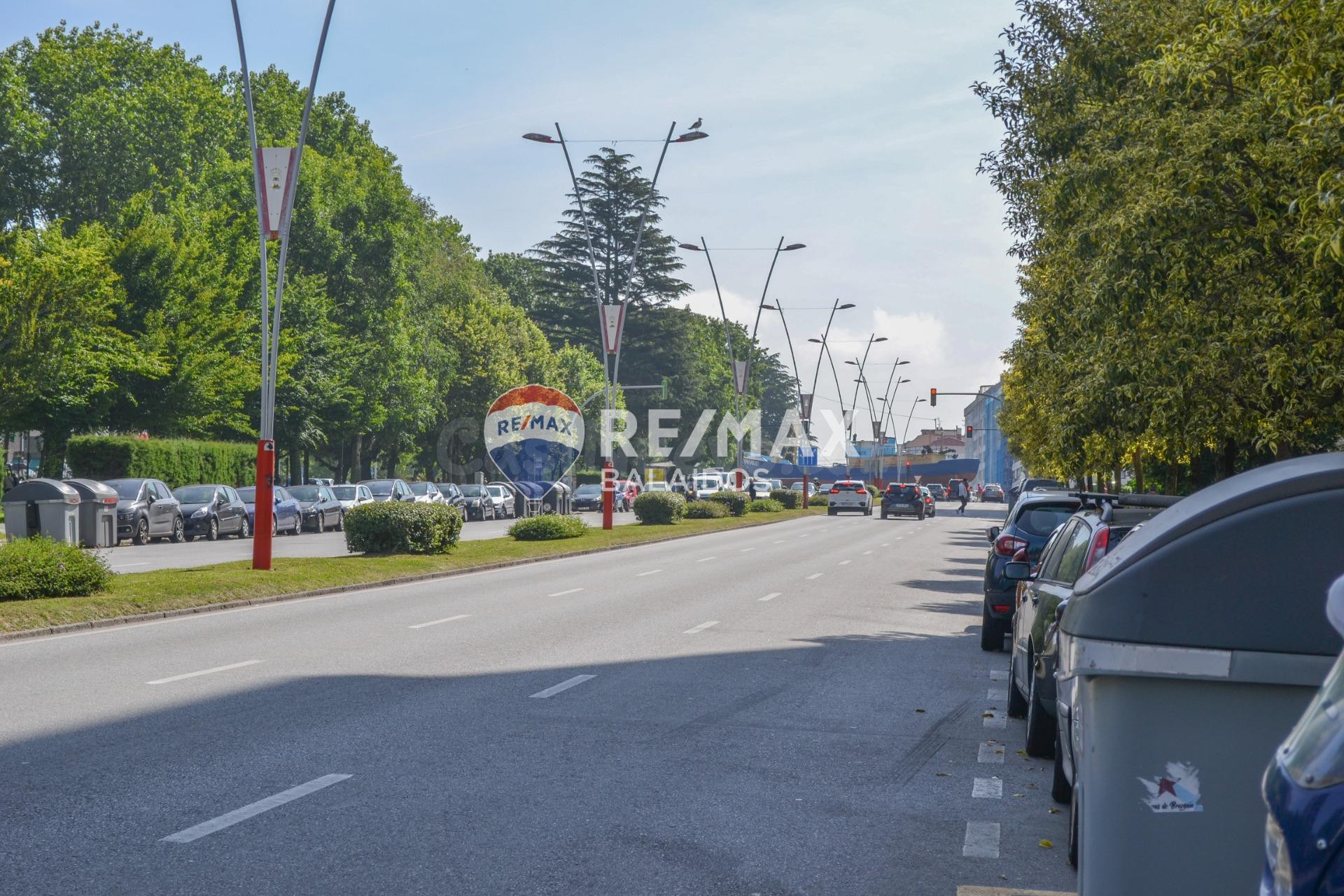 Local en venta en Calle Mondariz, Coia, Vigo