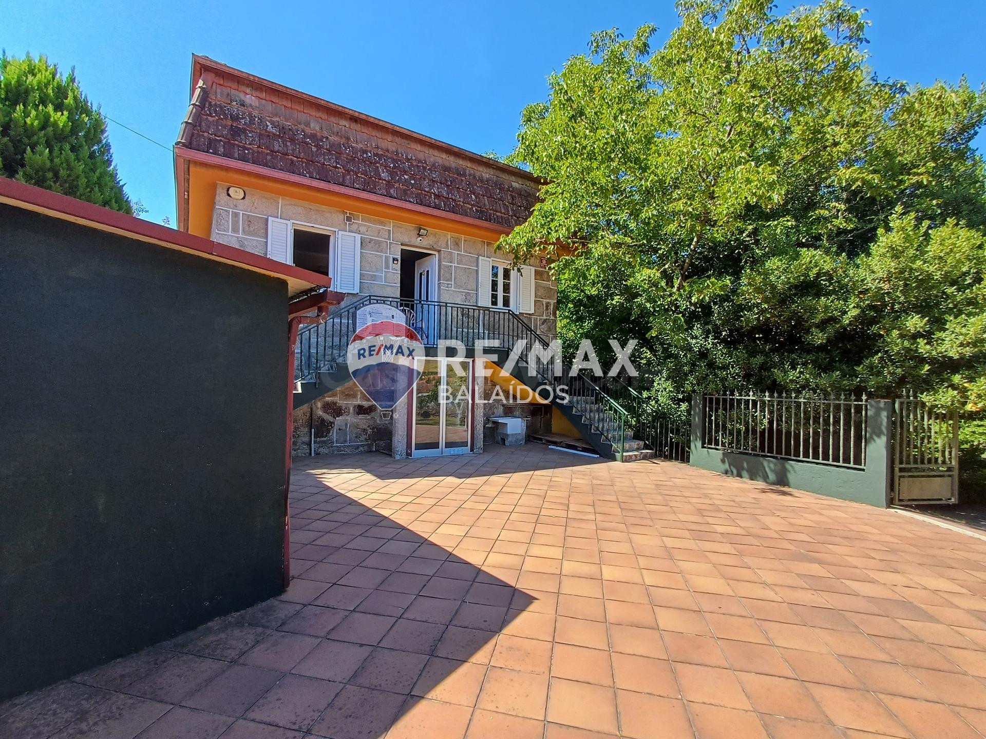 Casa / Chalet independiente en venta en canda, O Covelo