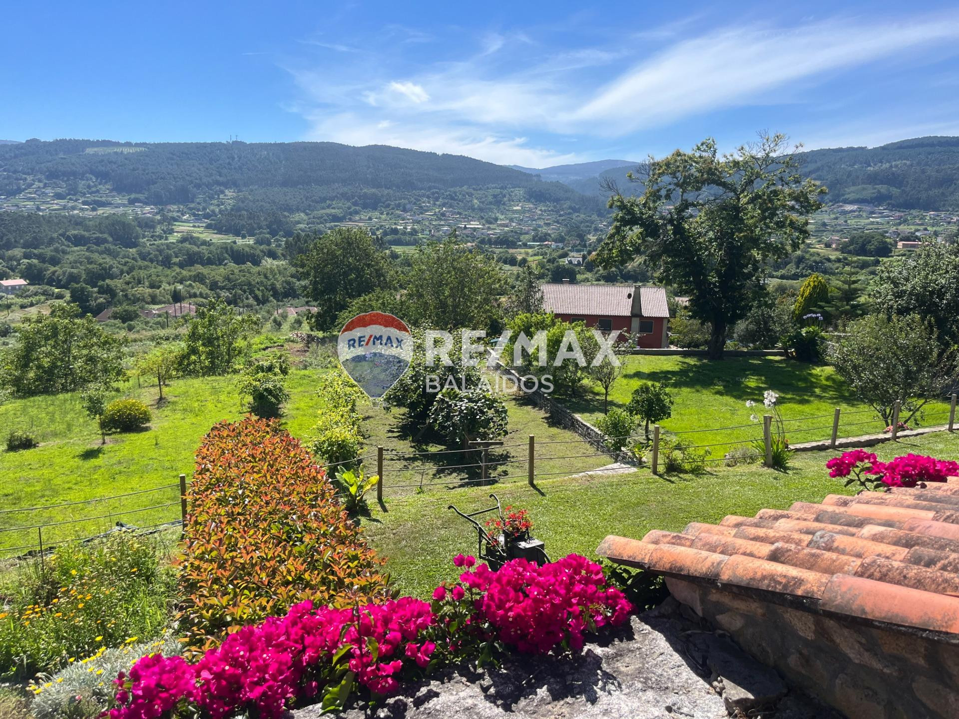 Casa / Chalet independiente en venta en Lugar O Casal, Tomiñ - foto 2