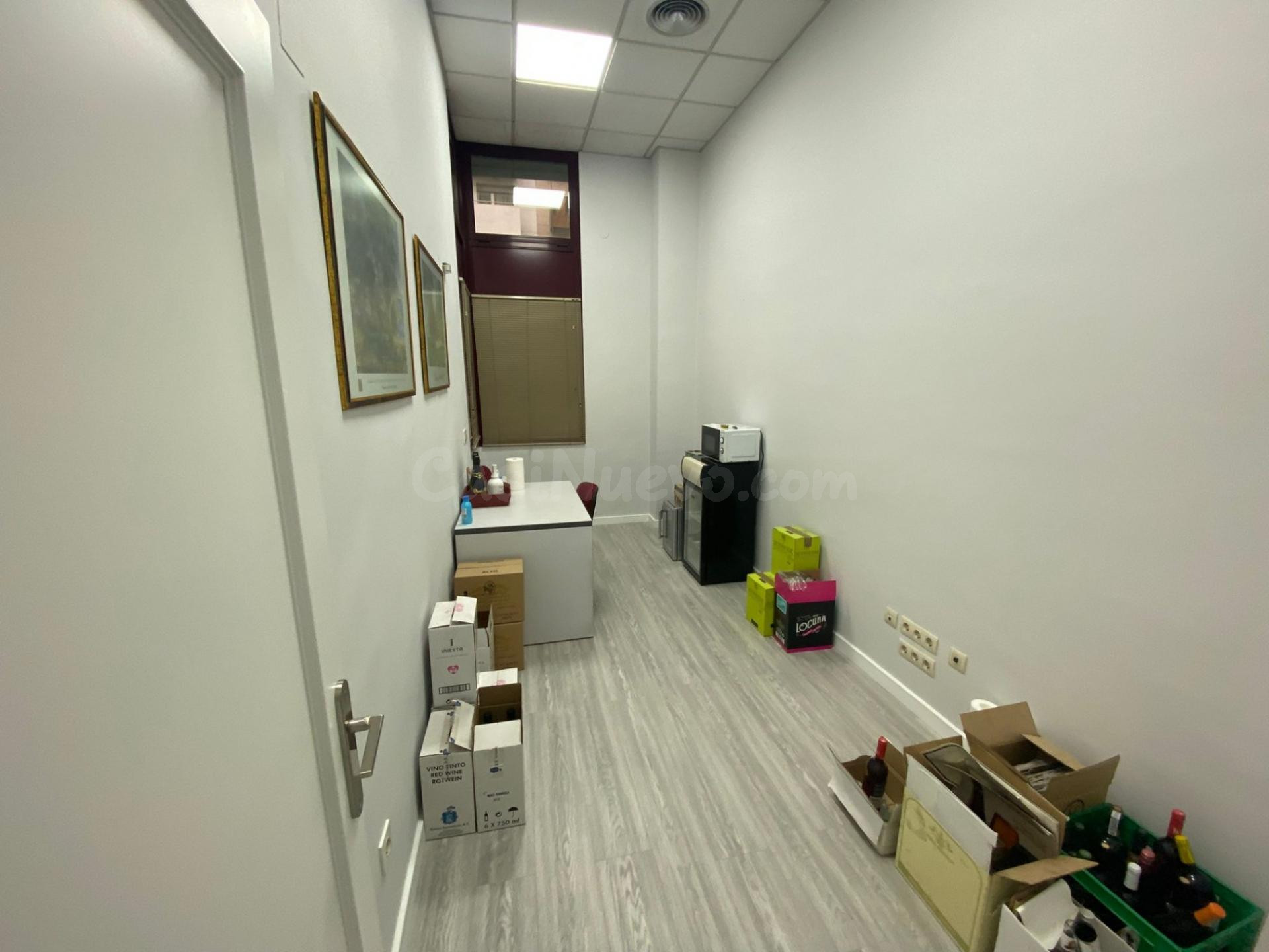 Oficina 285m² en alquiler - La Creu del Grau - foto 2
